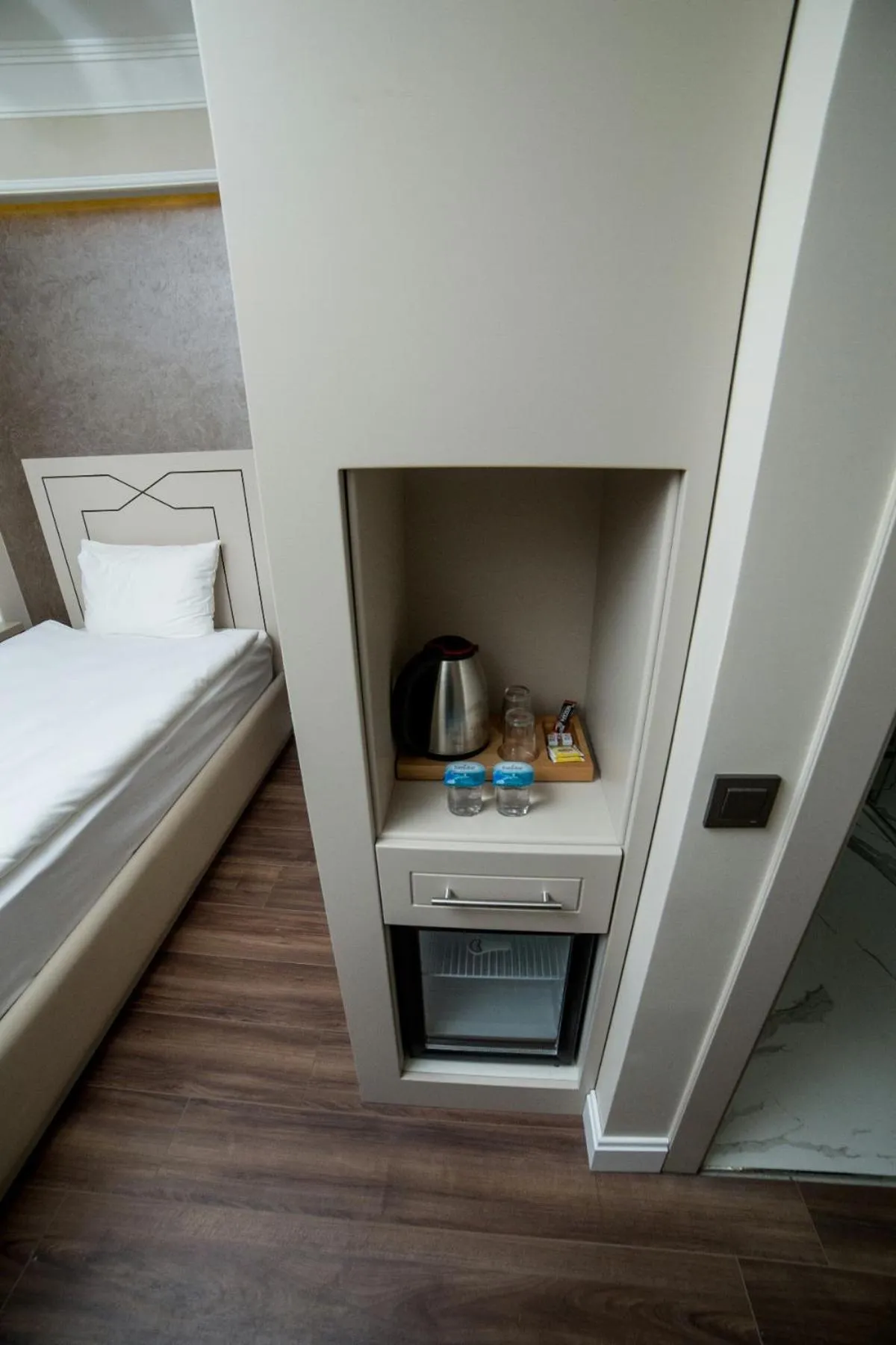 Bed in The Charm Hotel - Old City