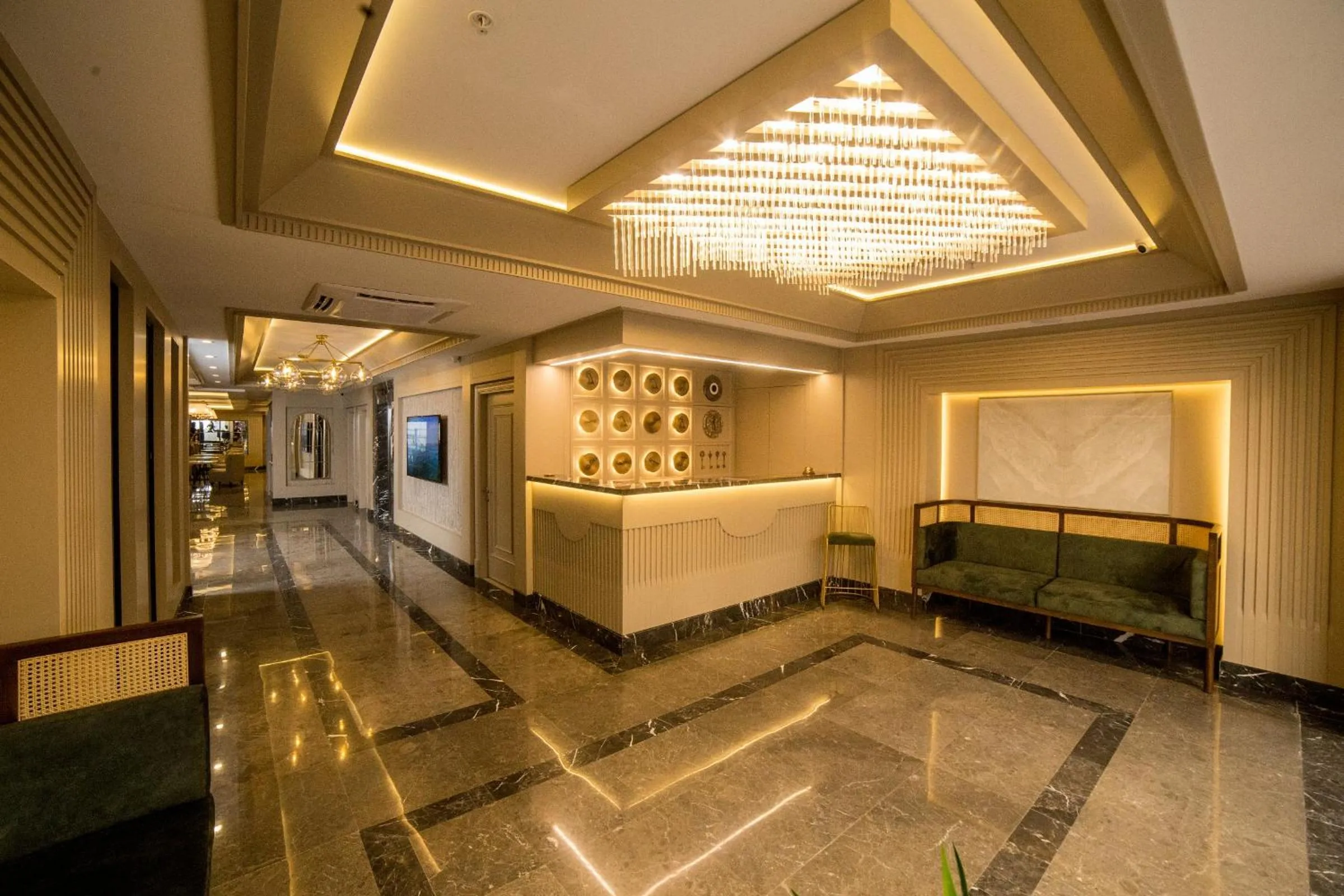 Lobby or reception in The Charm Hotel - Old City