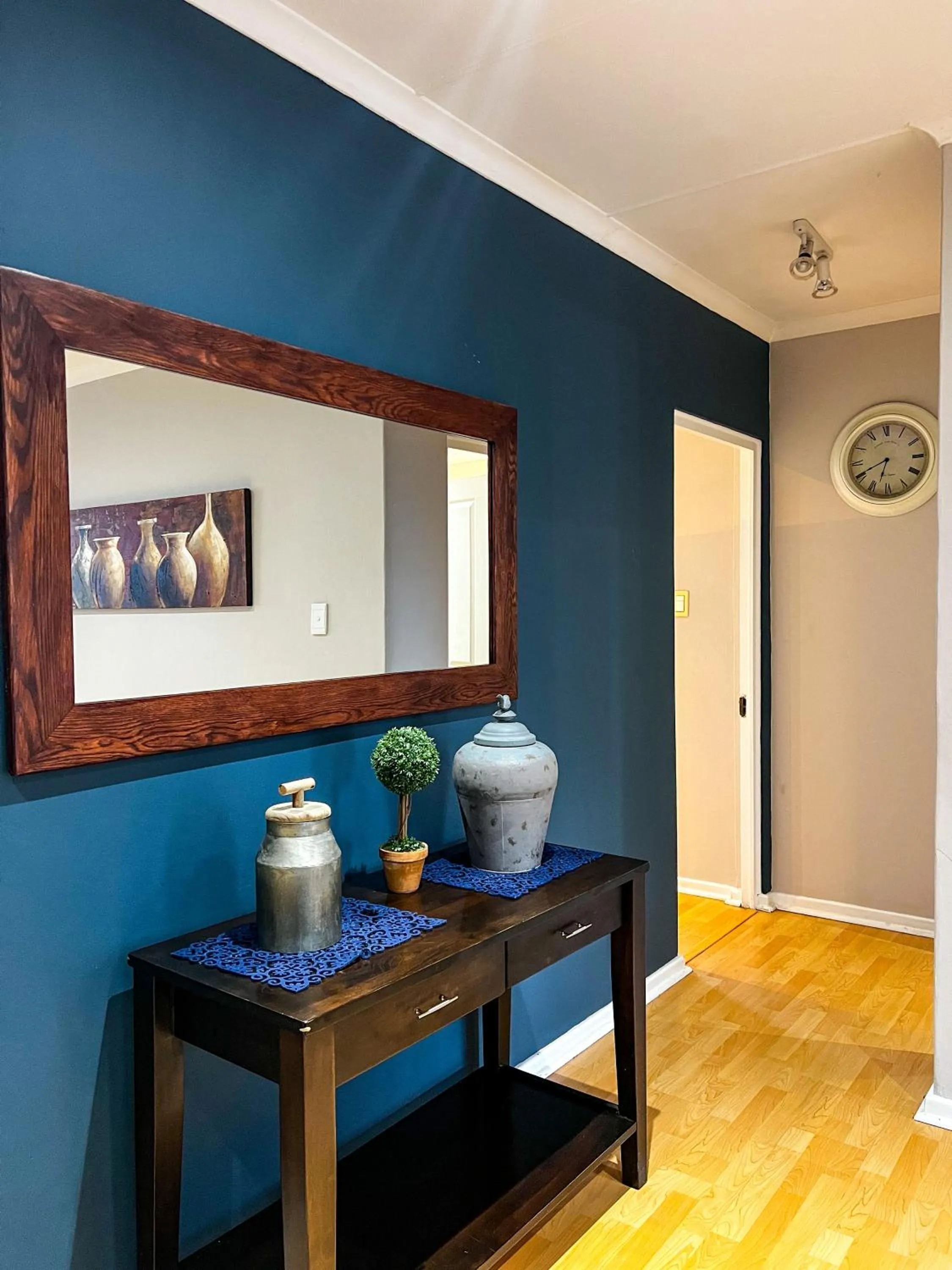 Living room in Goulden Street Guest House