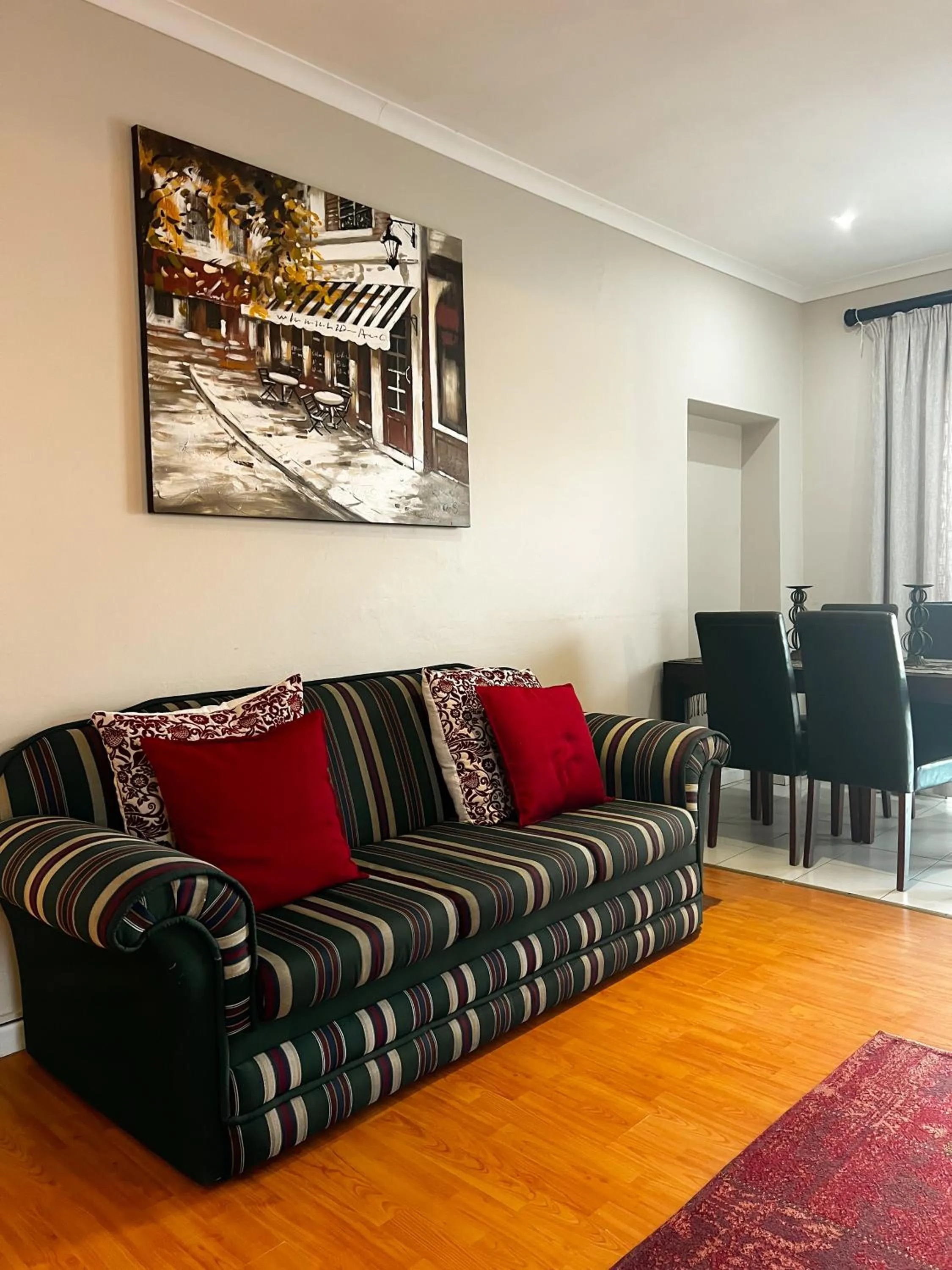 Living room in Goulden Street Guest House