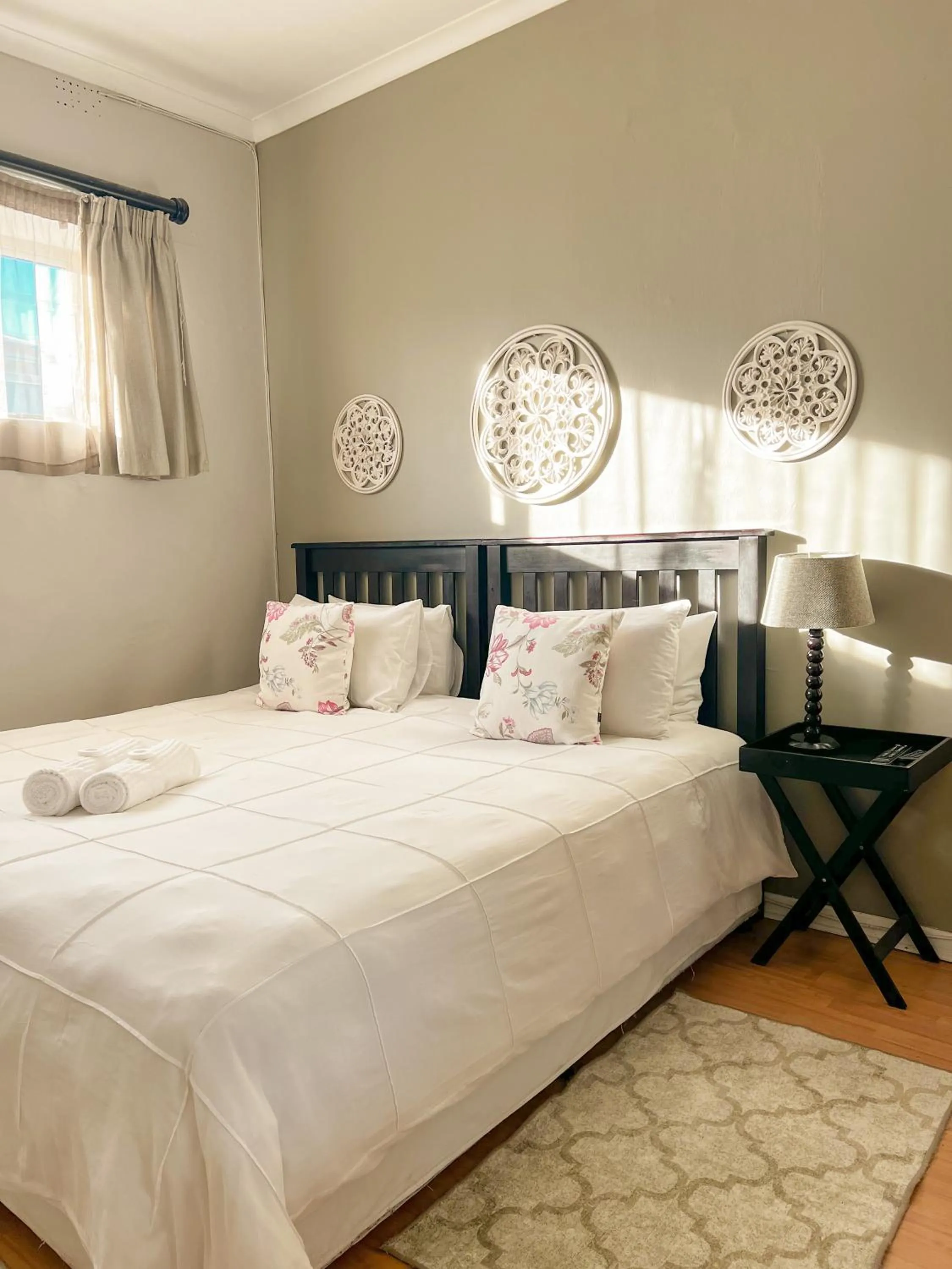 Bedroom, Bed in Goulden Street Guest House