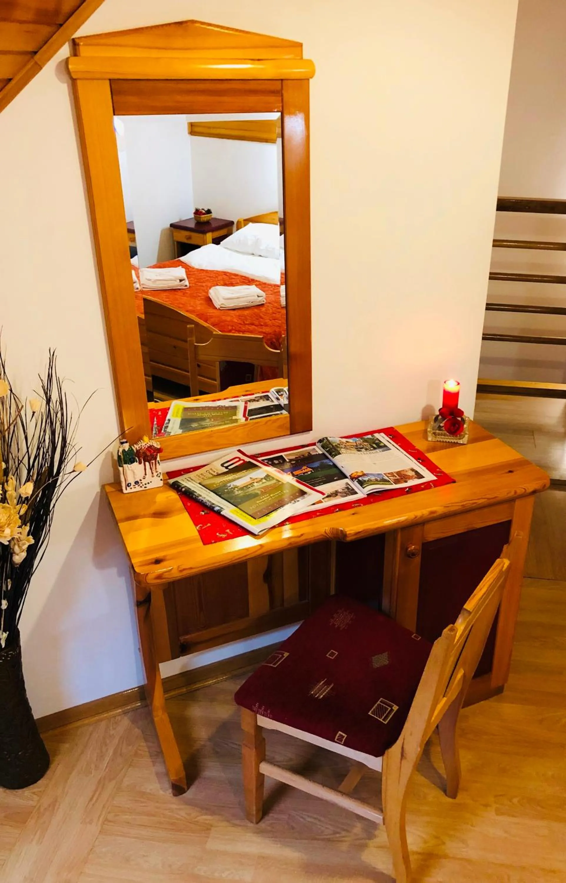 Bedroom, Bed in KRALjEVI KONACI ZLATIBOR