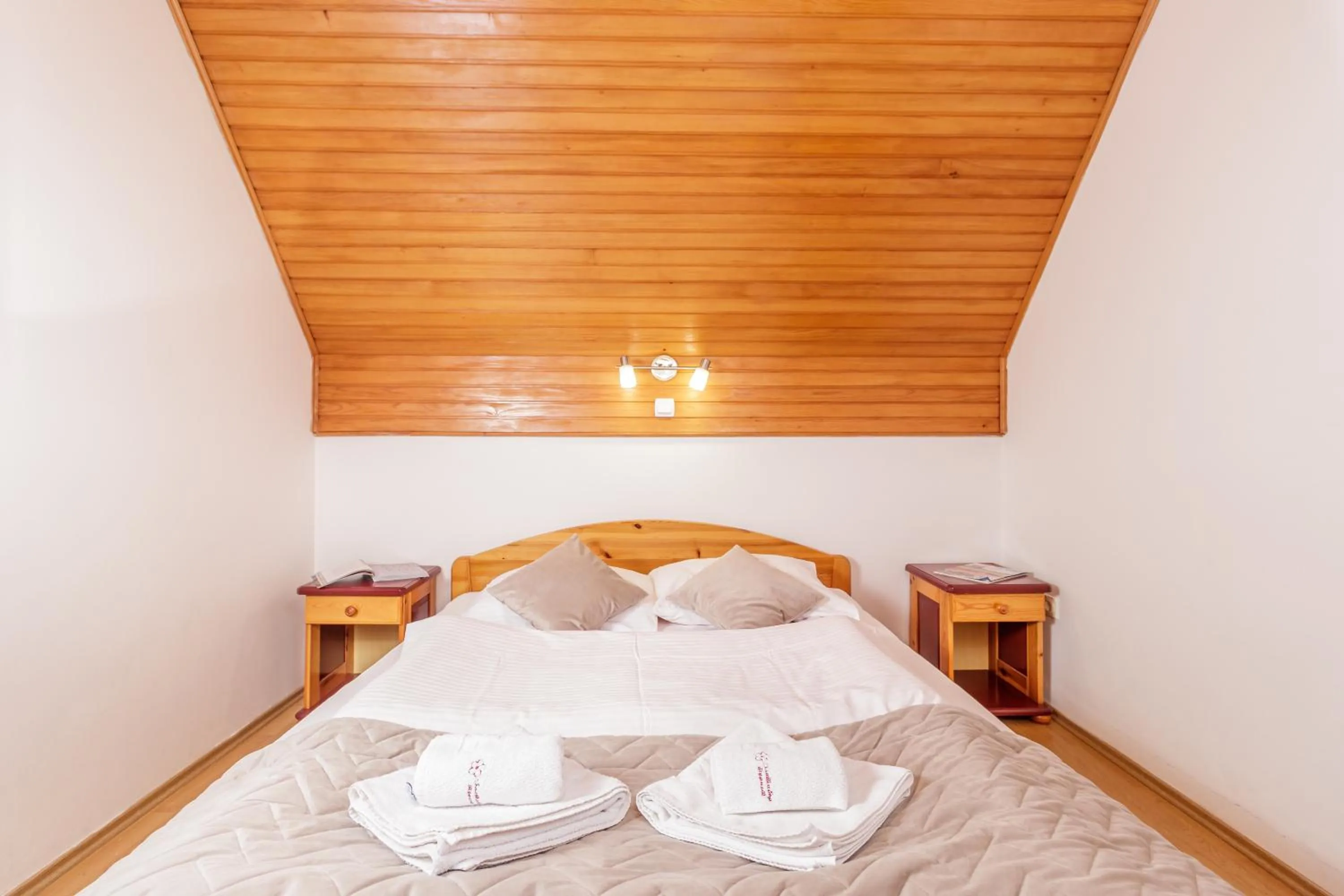 Bed in KRALjEVI KONACI ZLATIBOR
