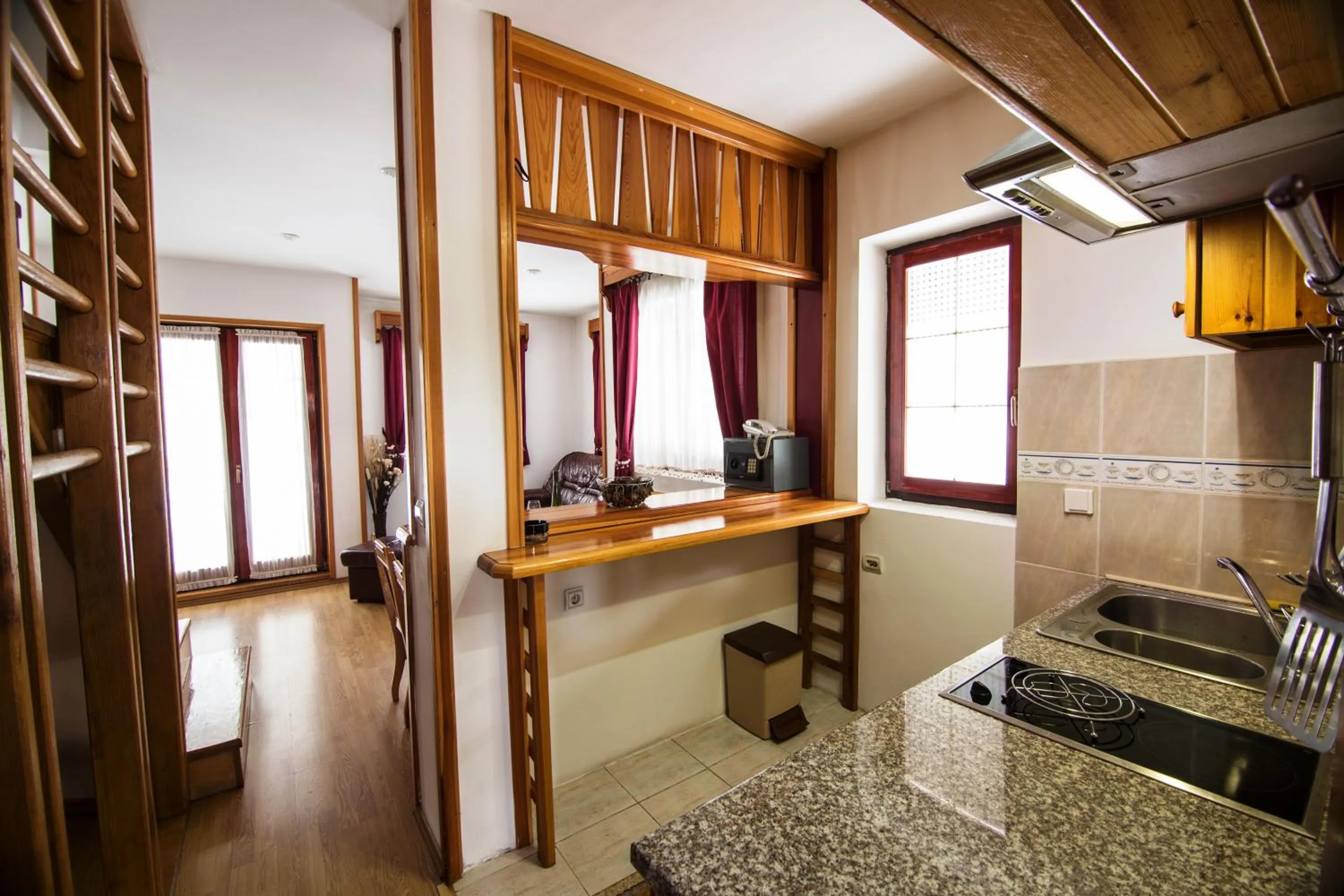 Kitchen or kitchenette in KRALjEVI KONACI ZLATIBOR