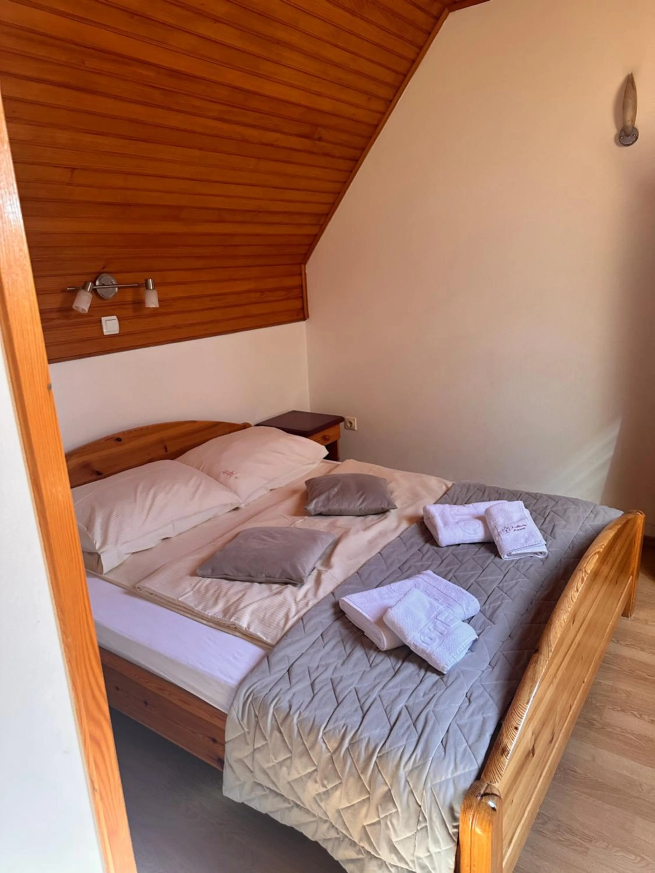 Bed in KRALjEVI KONACI ZLATIBOR