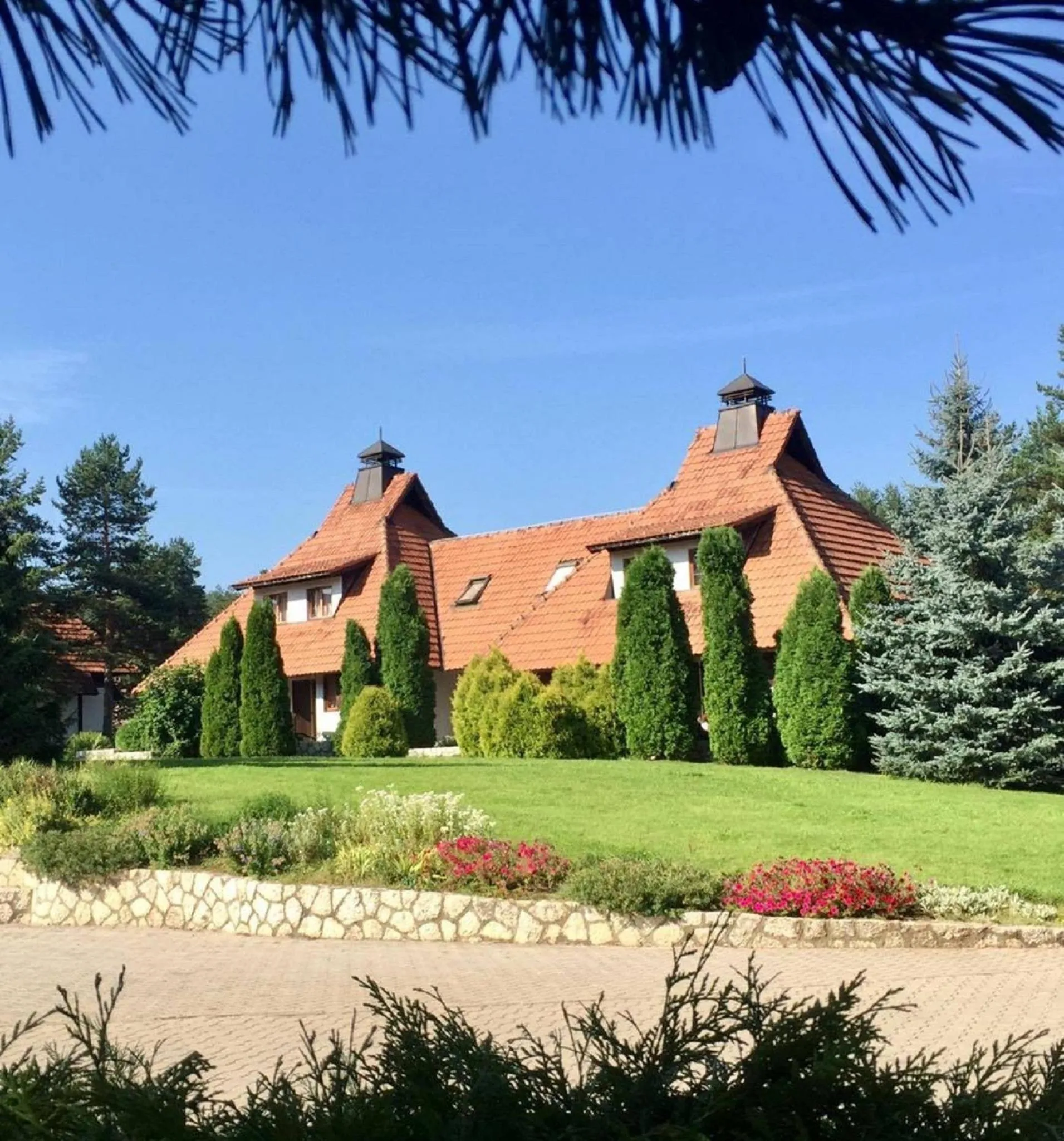 Neighbourhood in KRALjEVI KONACI ZLATIBOR