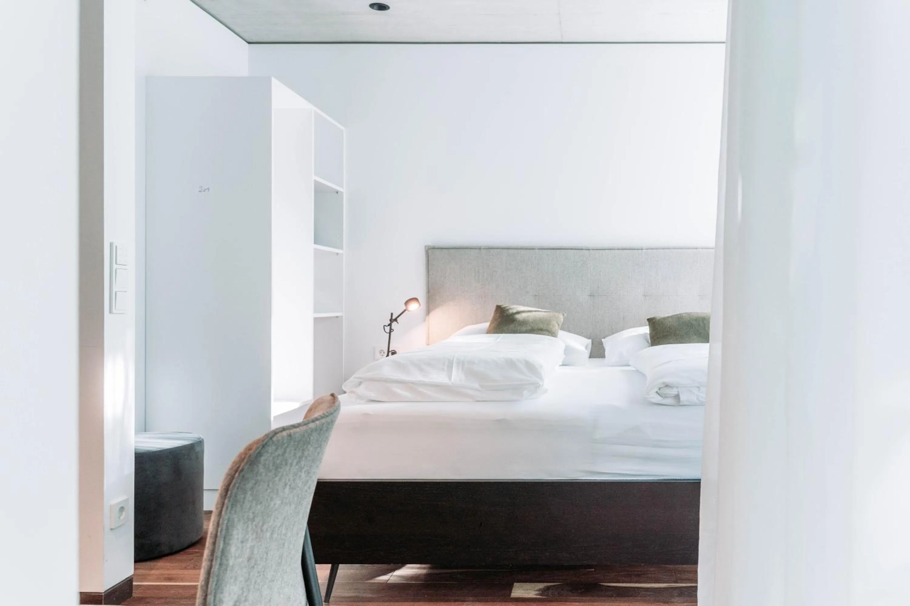 Bed in Blackhome Innsbruck City South I contactless check-in