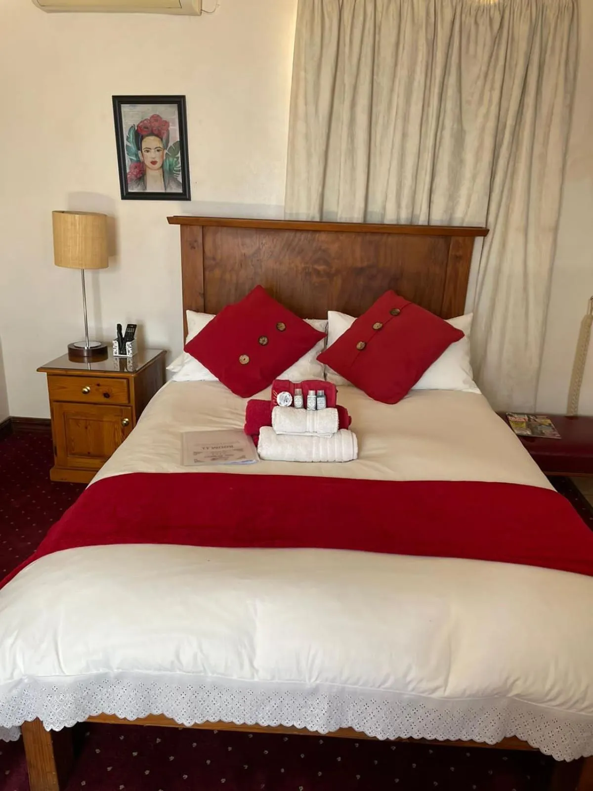 Alec Wright's Guest Lodge