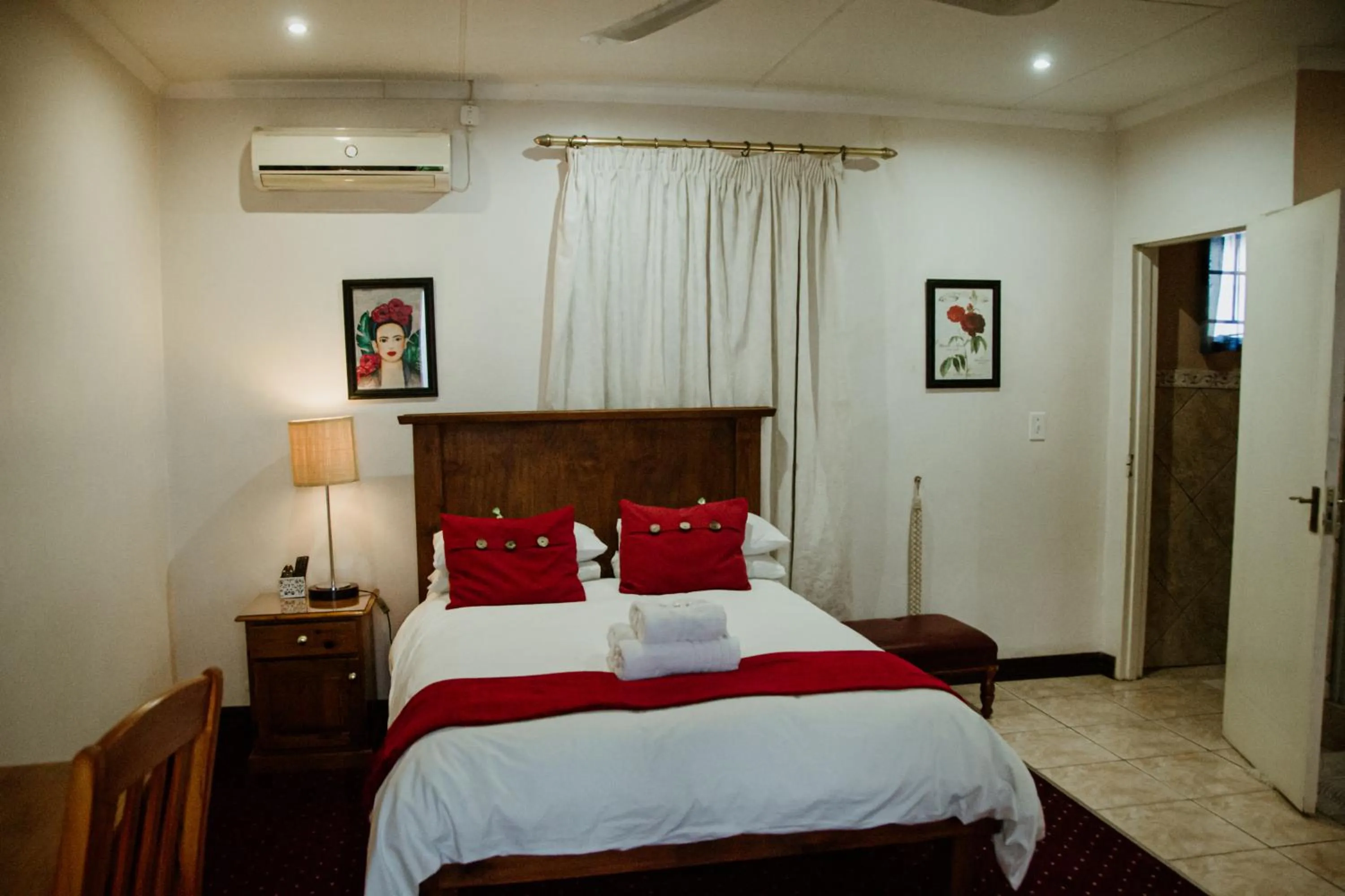 Bedroom in Alec Wright's Guest Lodge