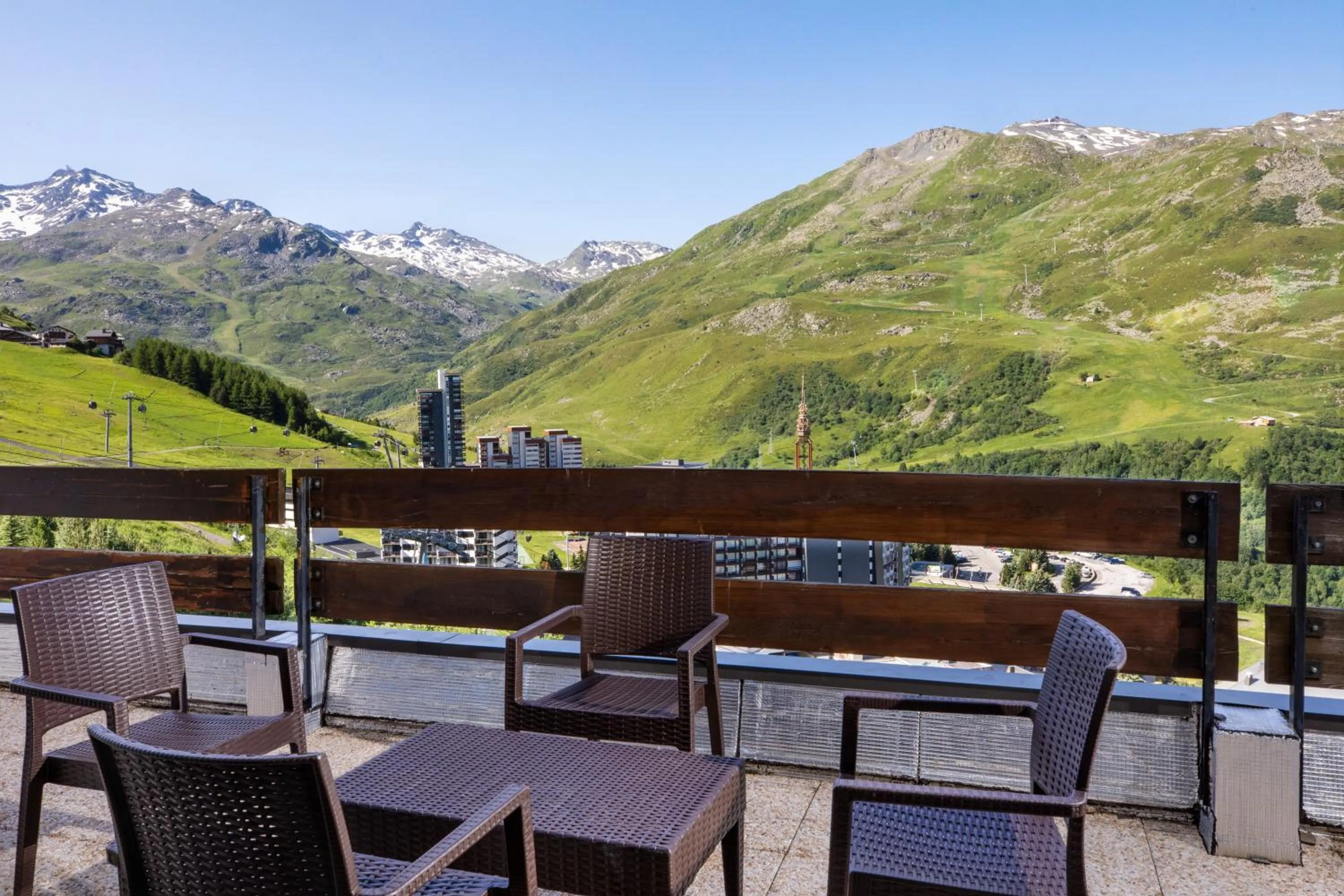 Balcony/Terrace in SOWELL RESIDENCES Crêt Voland