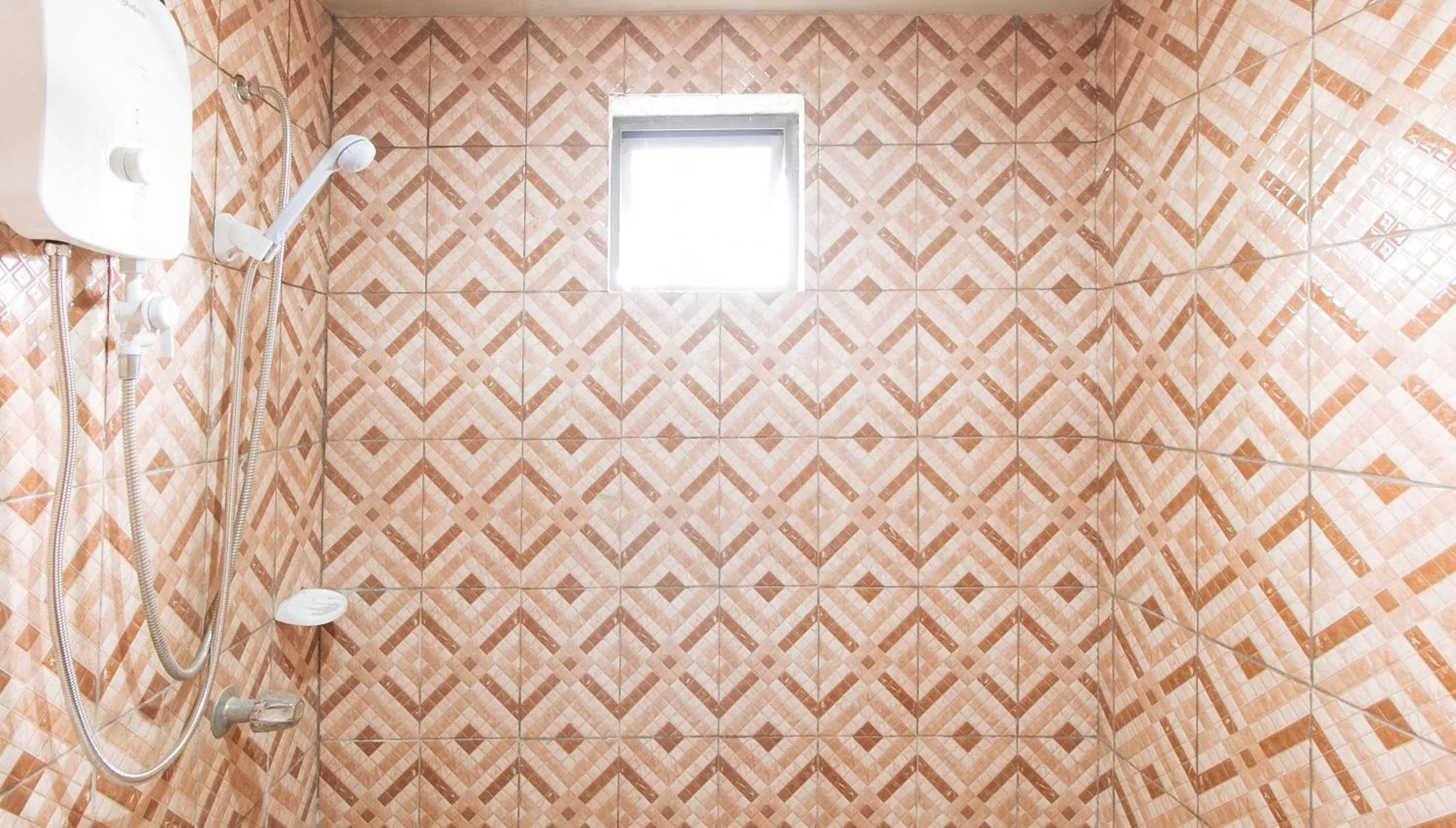 Shower in RedDoorz Plus at Canley Residential