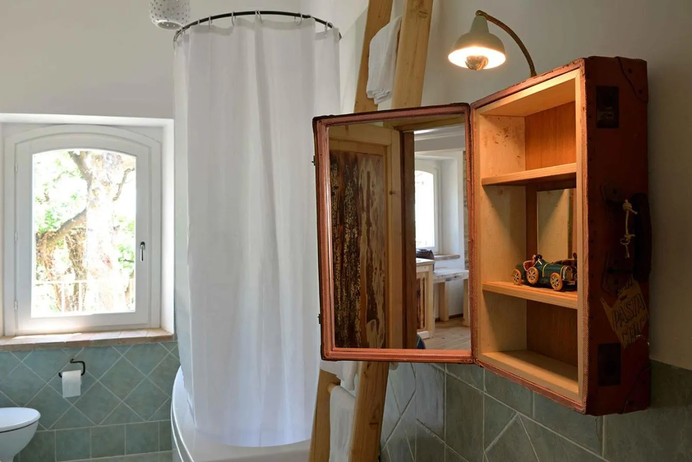 Shower in Castello di Granarola Relais - Adults Friendly -