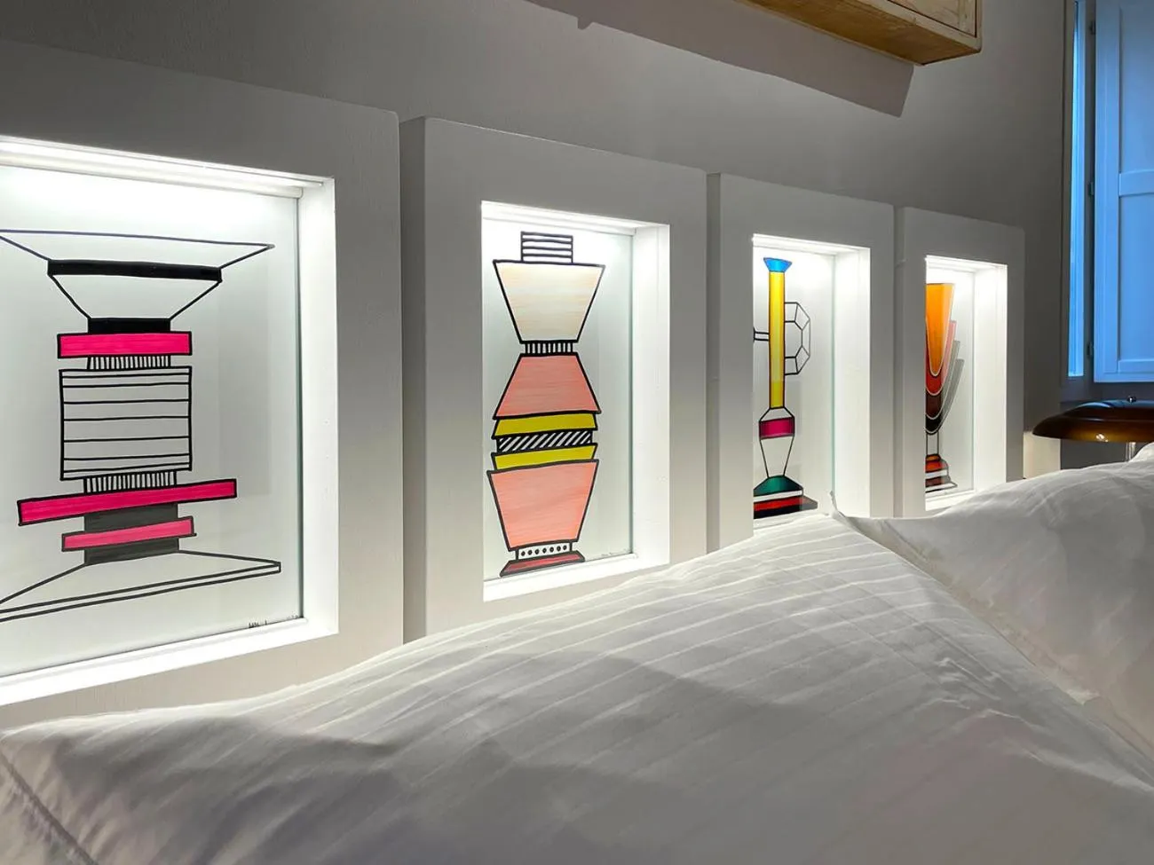 Decorative detail, Bed in Castello di Granarola Relais - Adults Friendly -