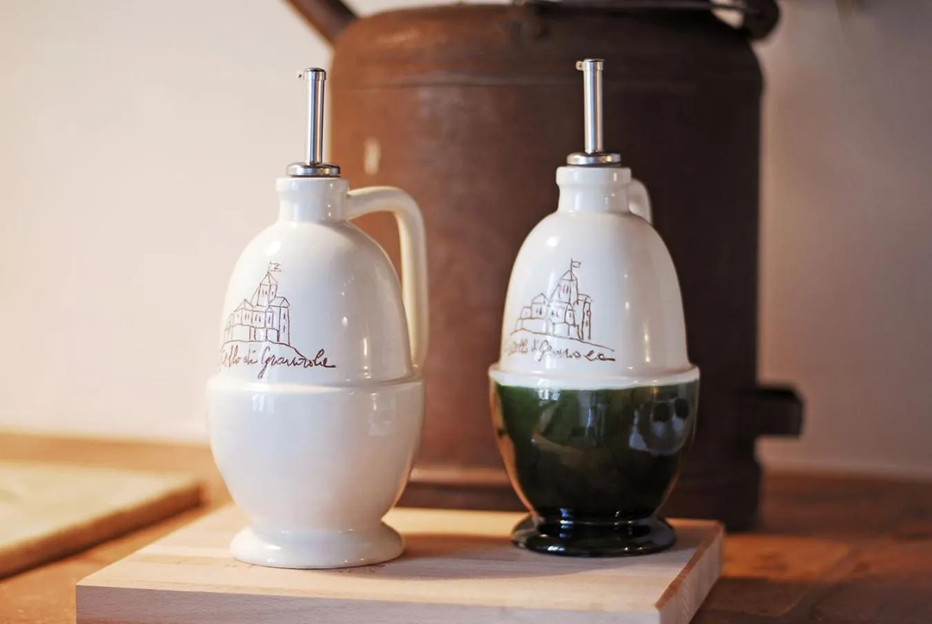 Decorative detail in Castello di Granarola Relais - Adults Friendly -