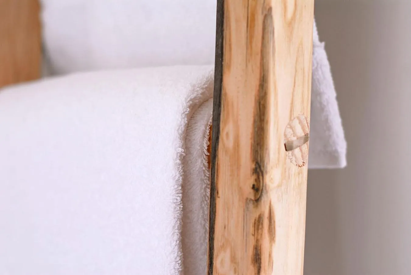 towels, Bed in Castello di Granarola Relais - Adults Friendly -