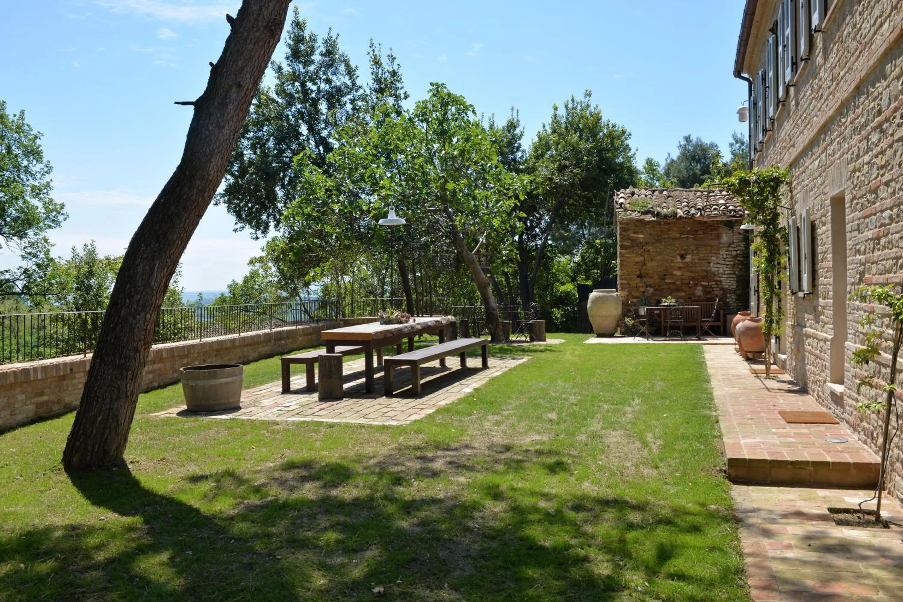 Natural landscape in Castello di Granarola Relais - Adults Friendly -