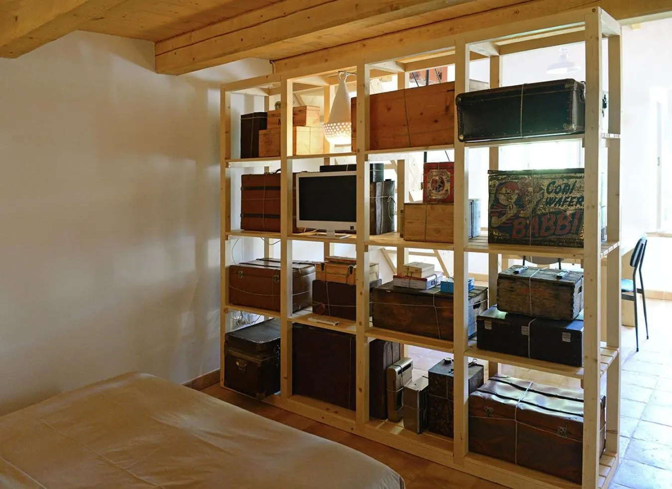 Decorative detail, Bed in Castello di Granarola Relais - Adults Friendly -