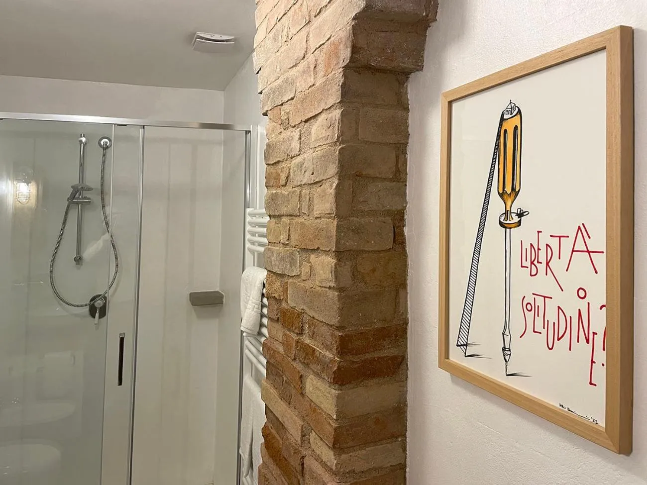 Shower in Castello di Granarola Relais - Adults Friendly -