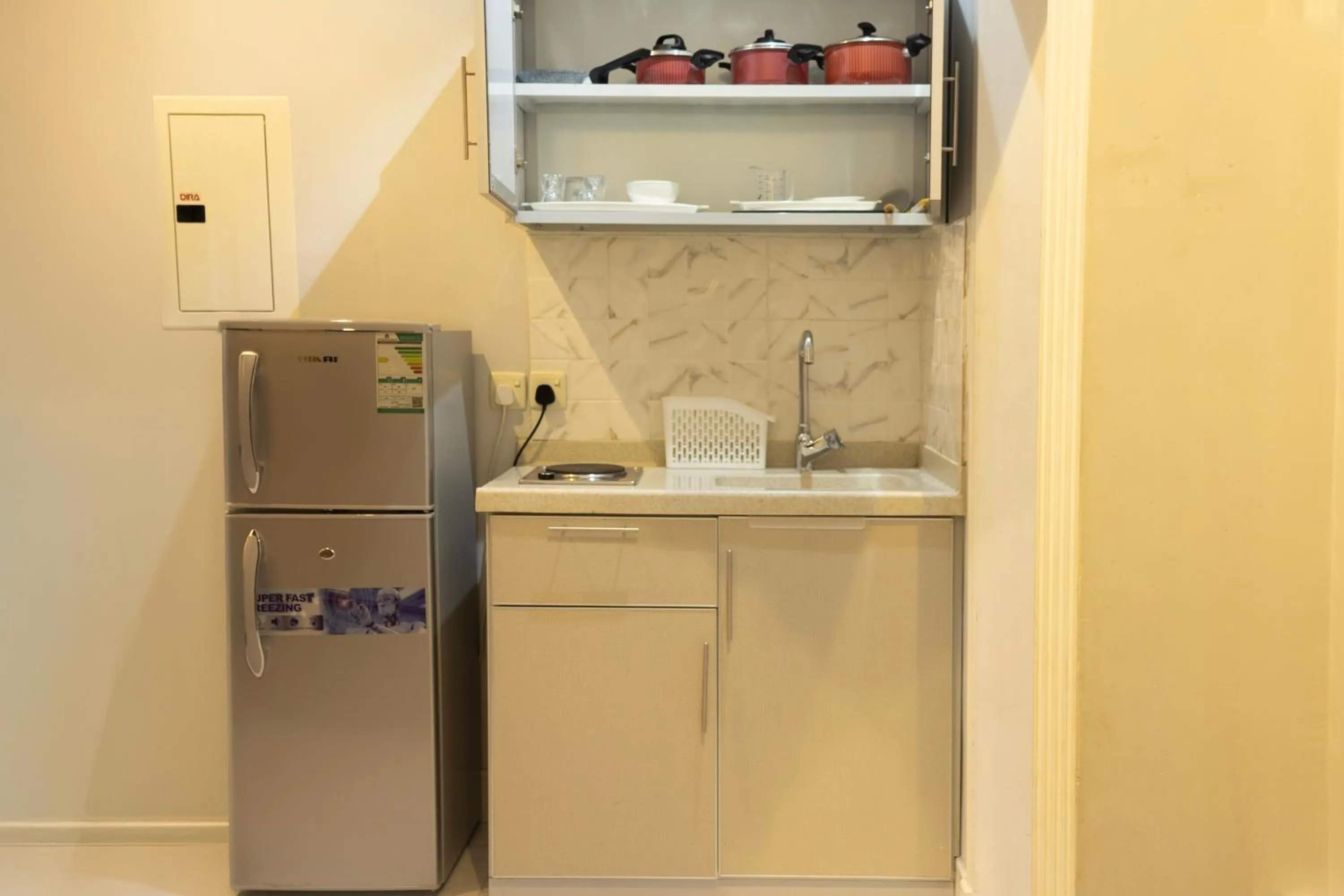 Areen Al Naeem Served Apartments