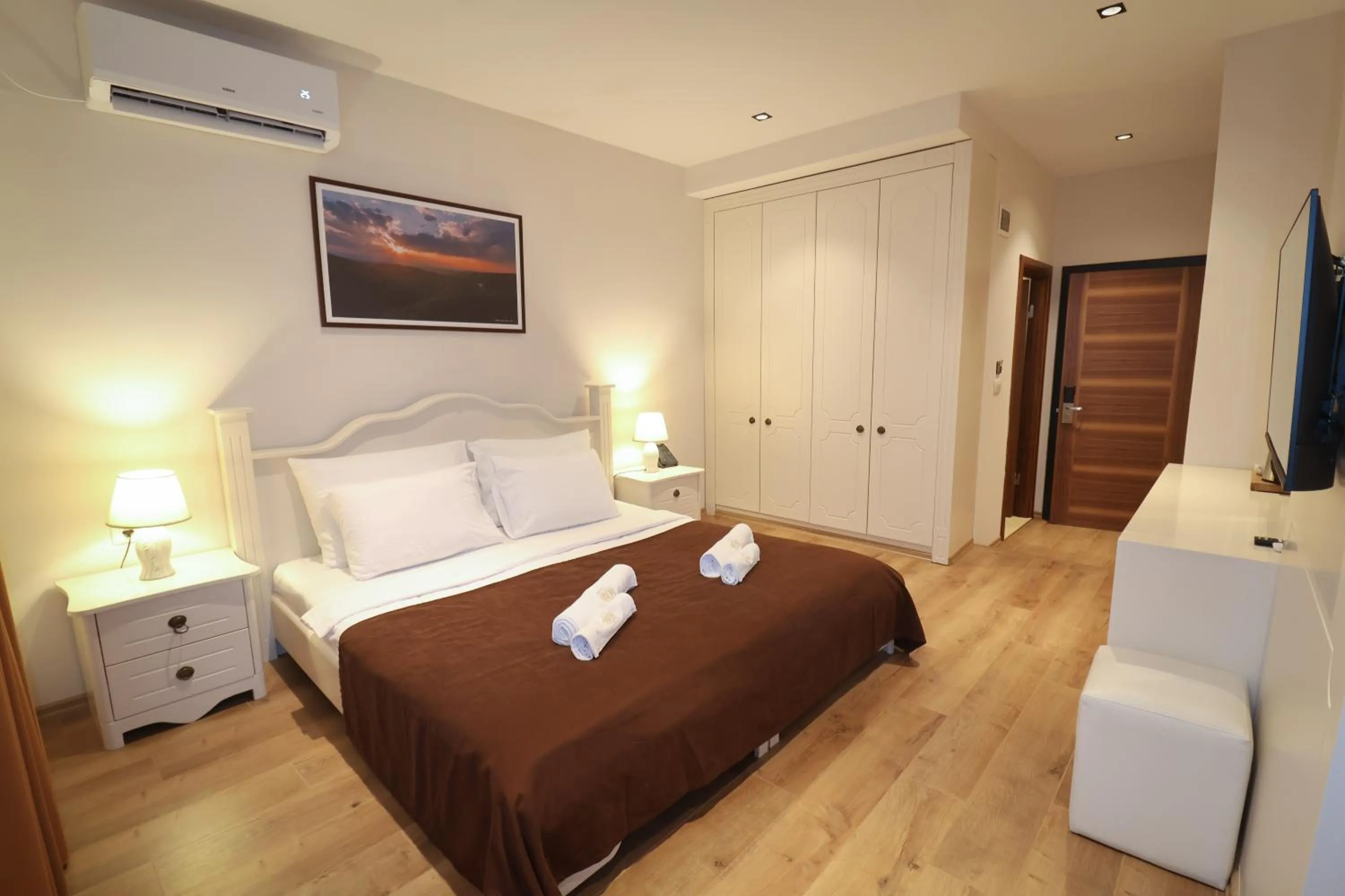 Bed in Hotel Semitronix