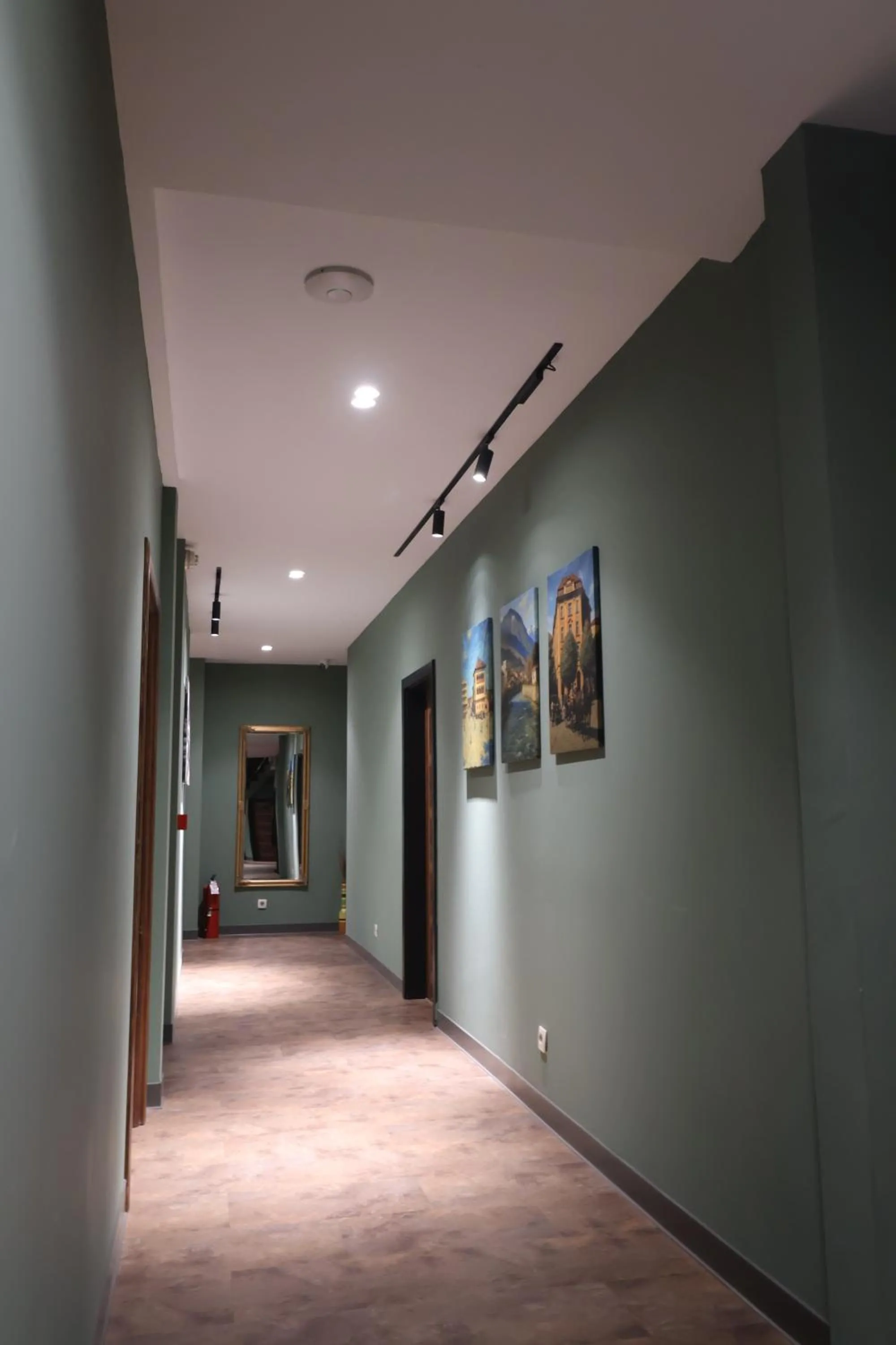 Decorative detail in Hotel Semitronix