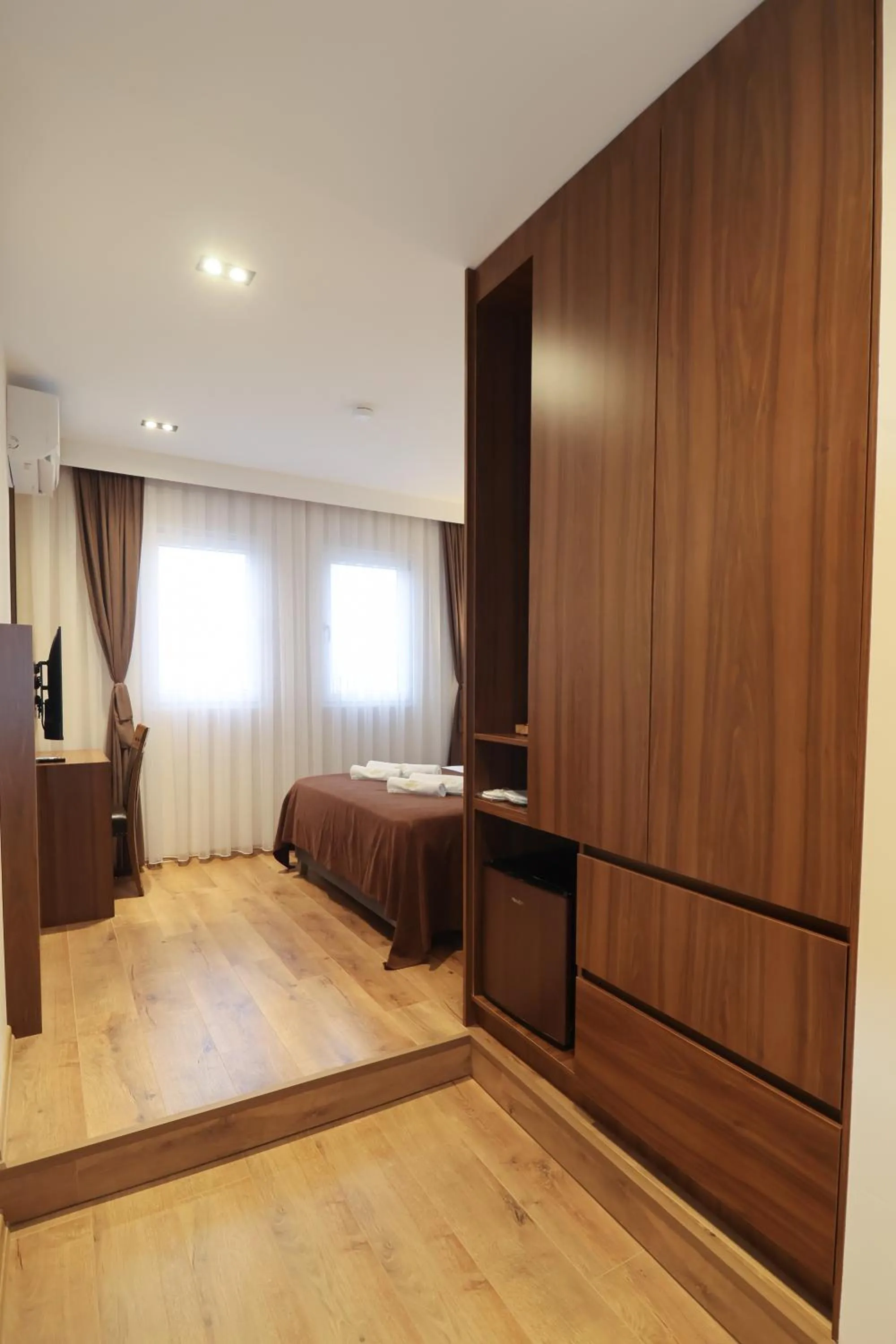 Bed in Hotel Semitronix