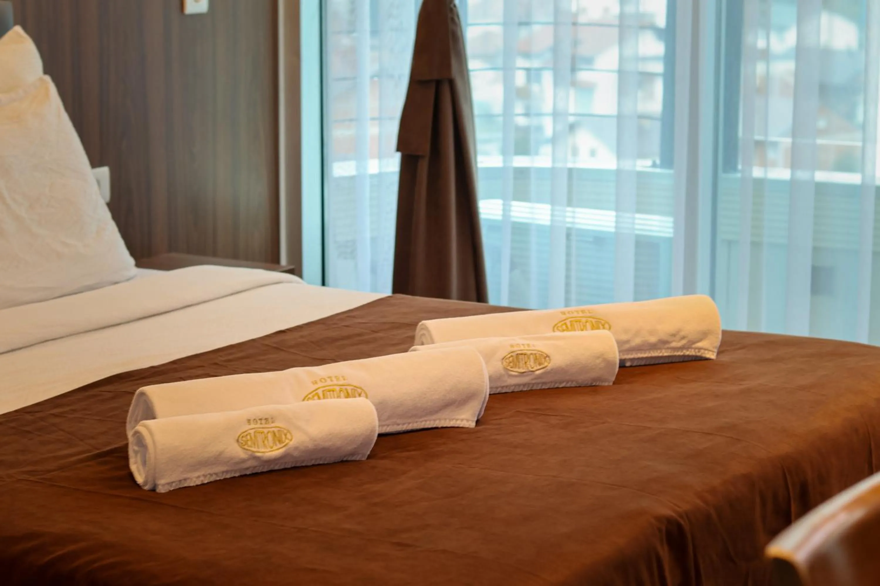 Bed in Hotel Semitronix