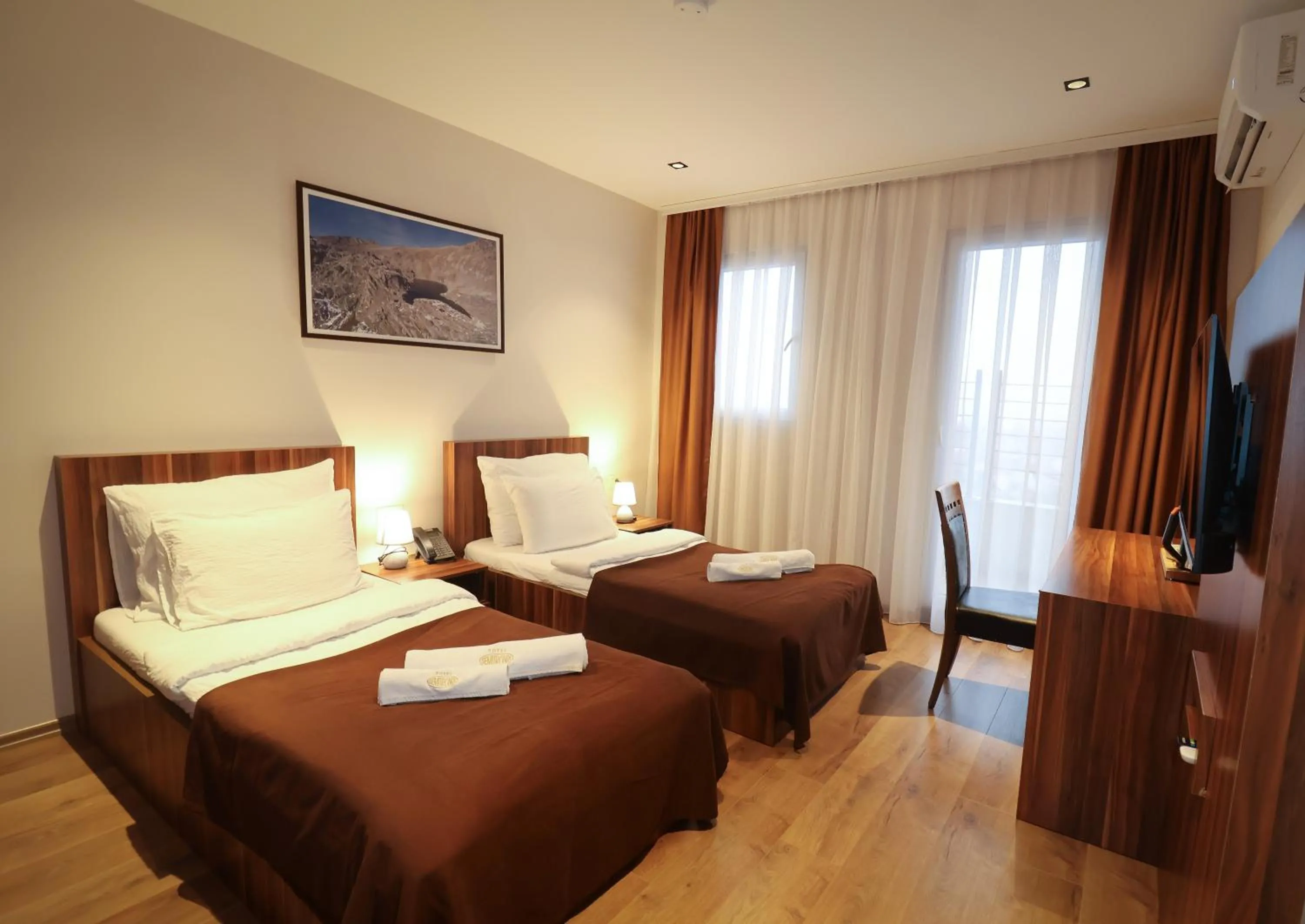 Bed in Hotel Semitronix