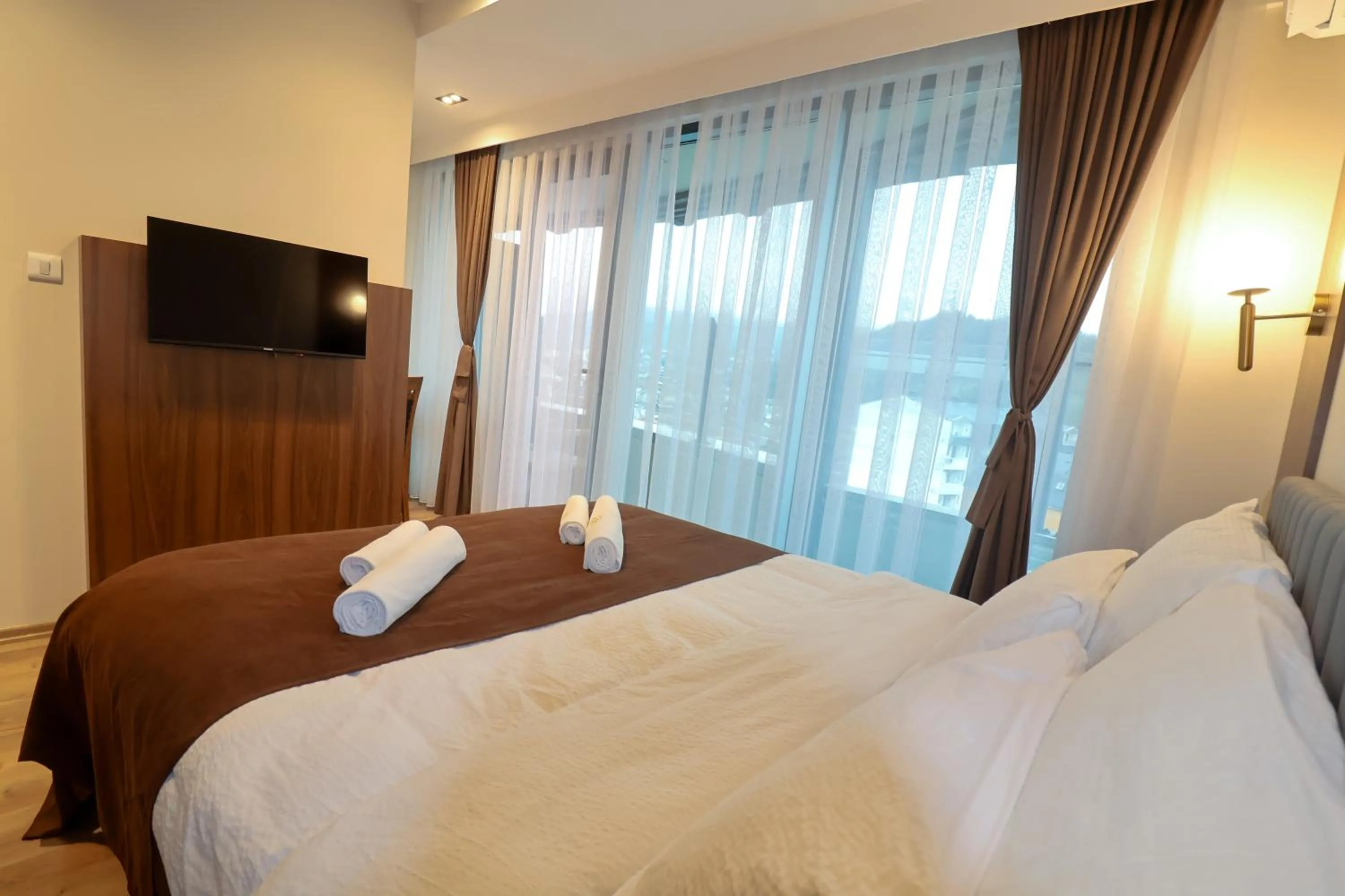 Bed in Hotel Semitronix