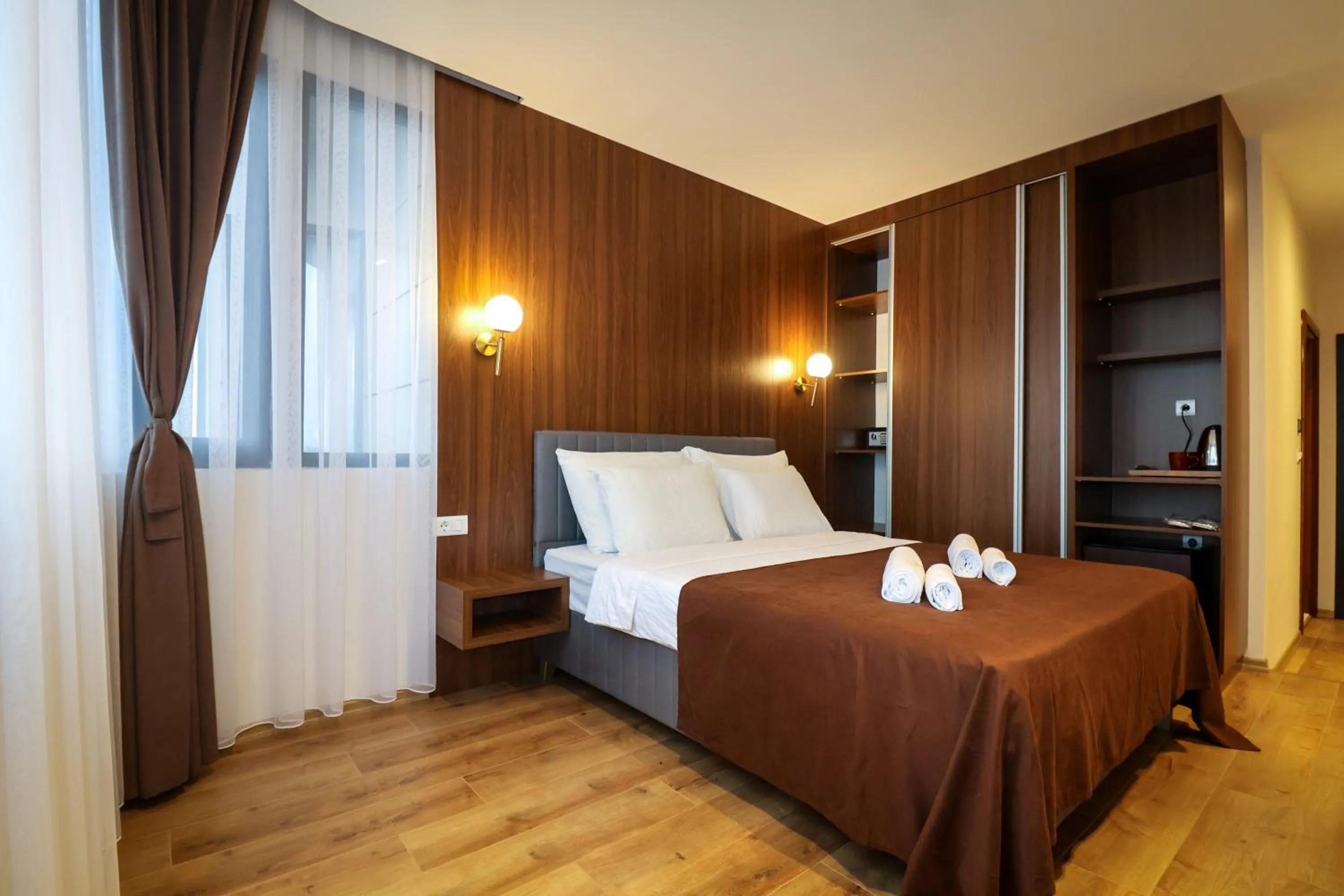 Bed in Hotel Semitronix