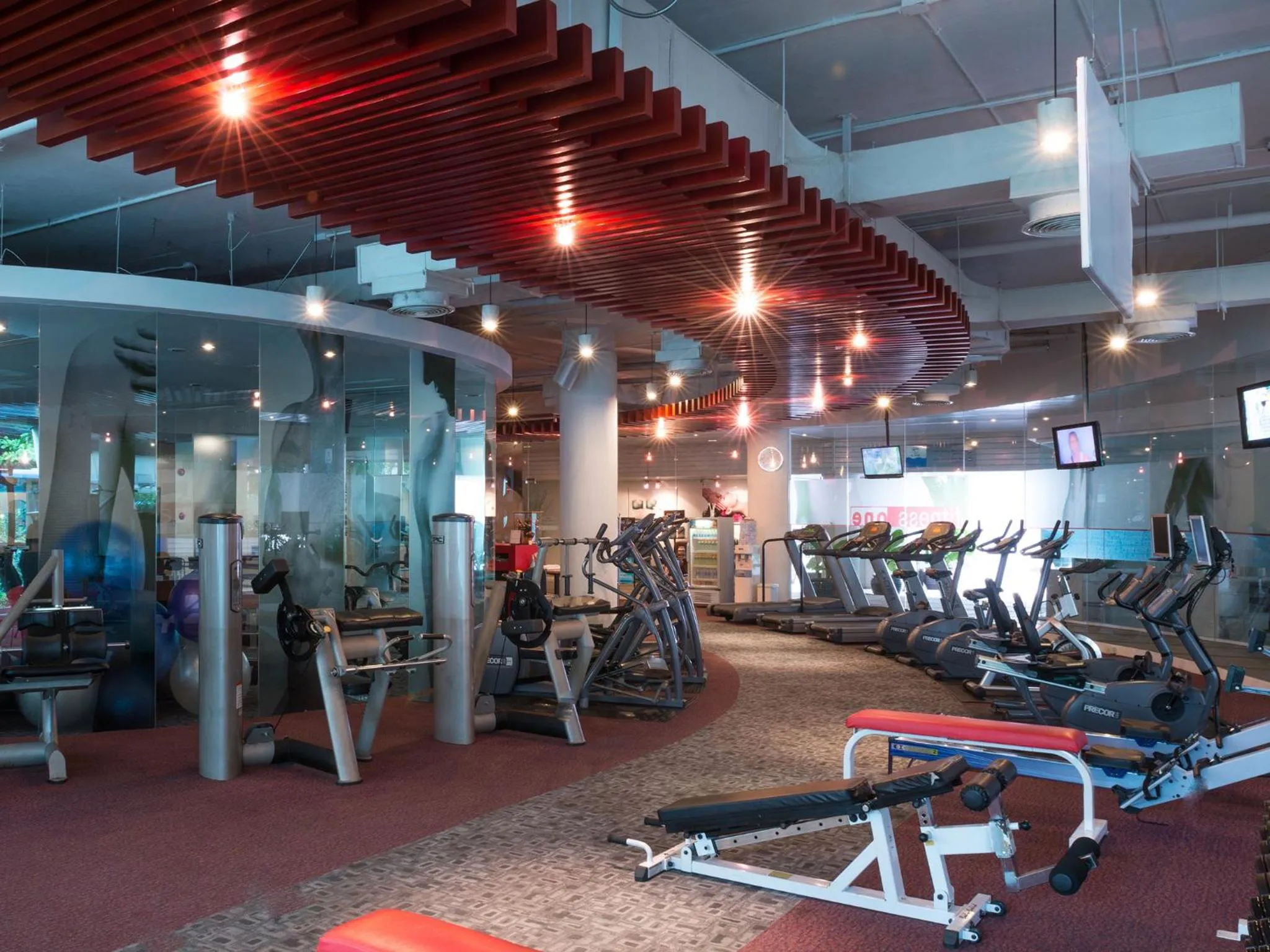 Fitness centre/facilities in Mood Hotel Pattaya