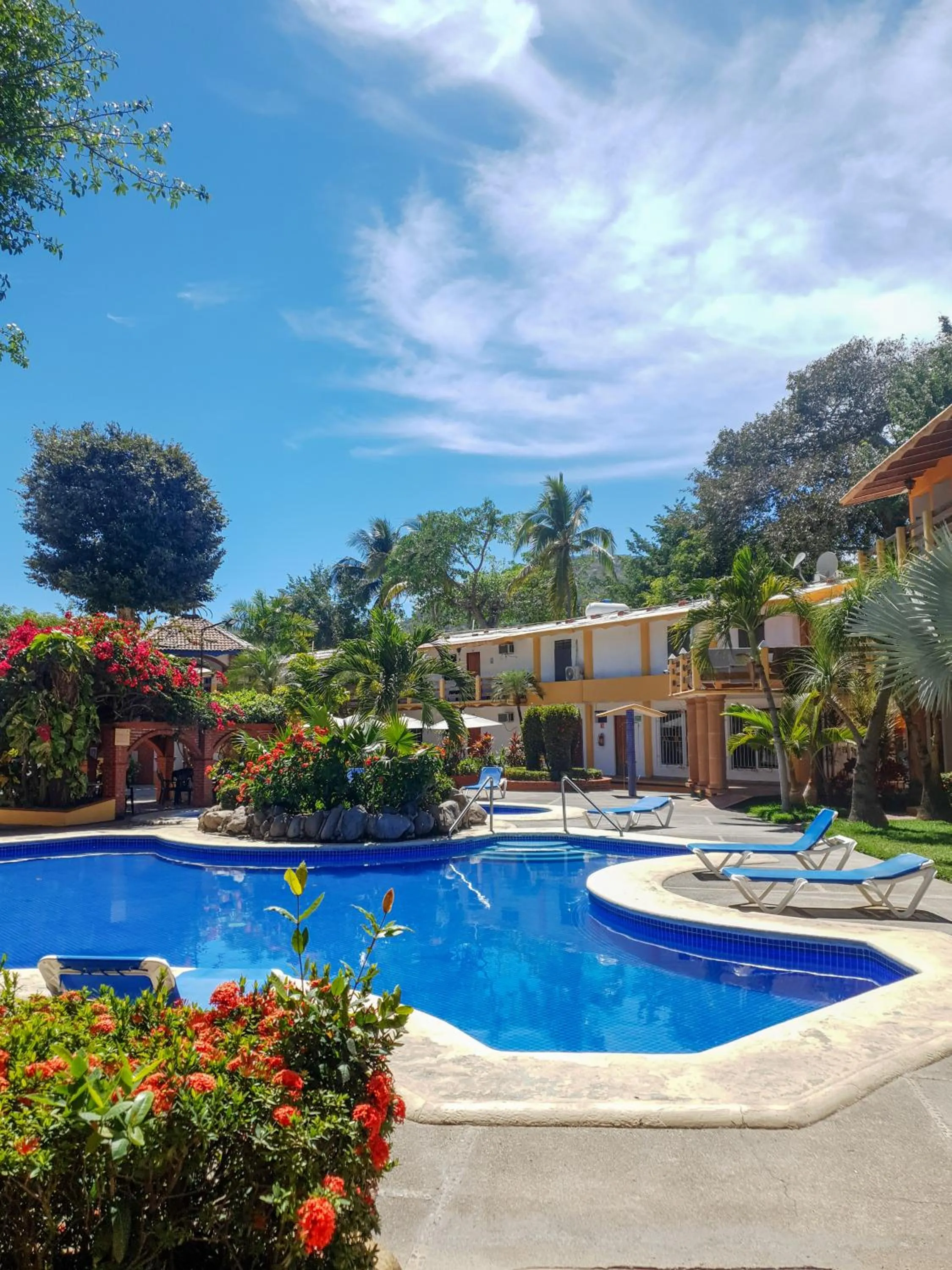 Property building in Bungalows As D' Oros Deluxe