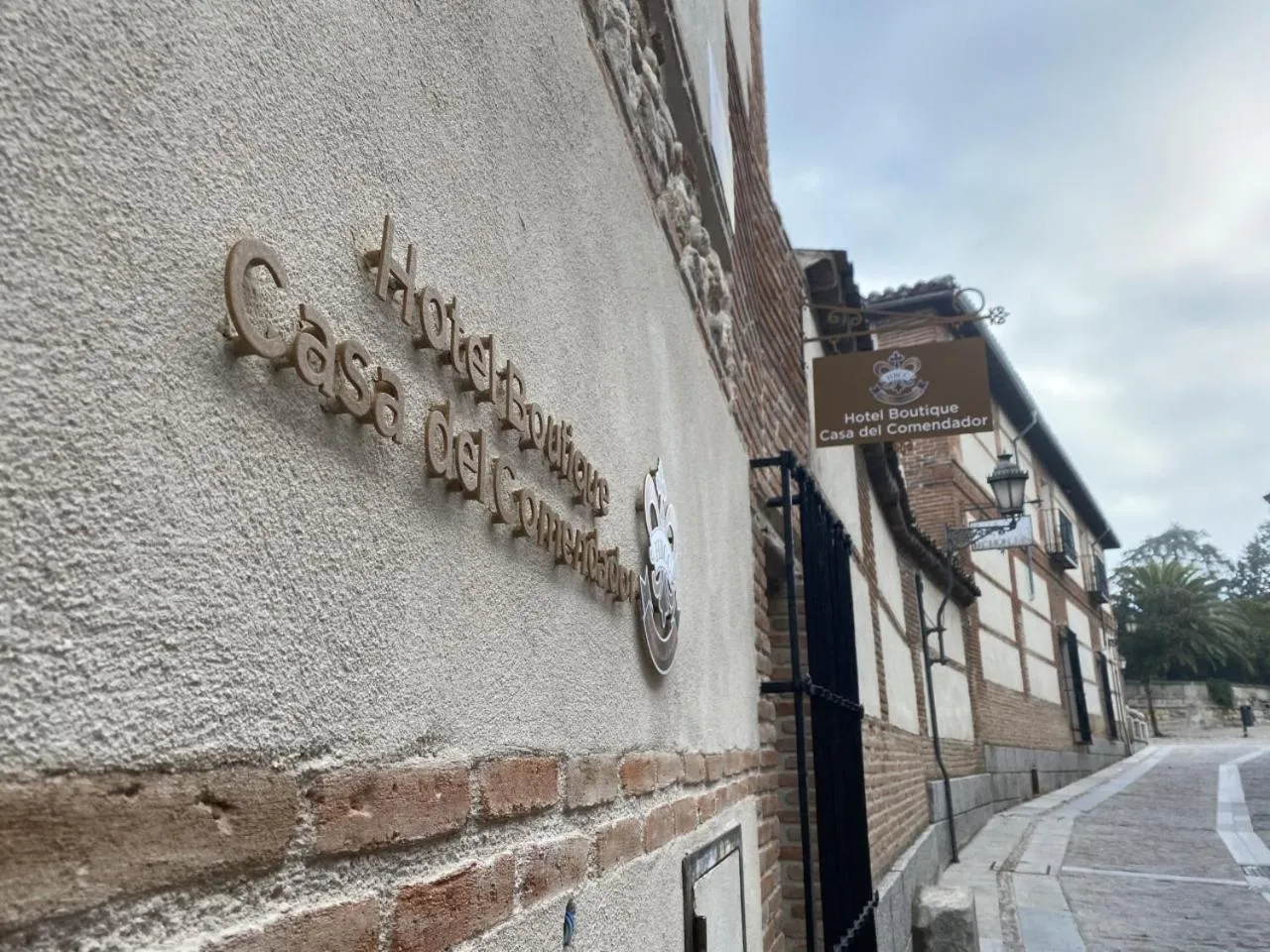 Property logo or sign in Hotel Boutique Casa del Comendador