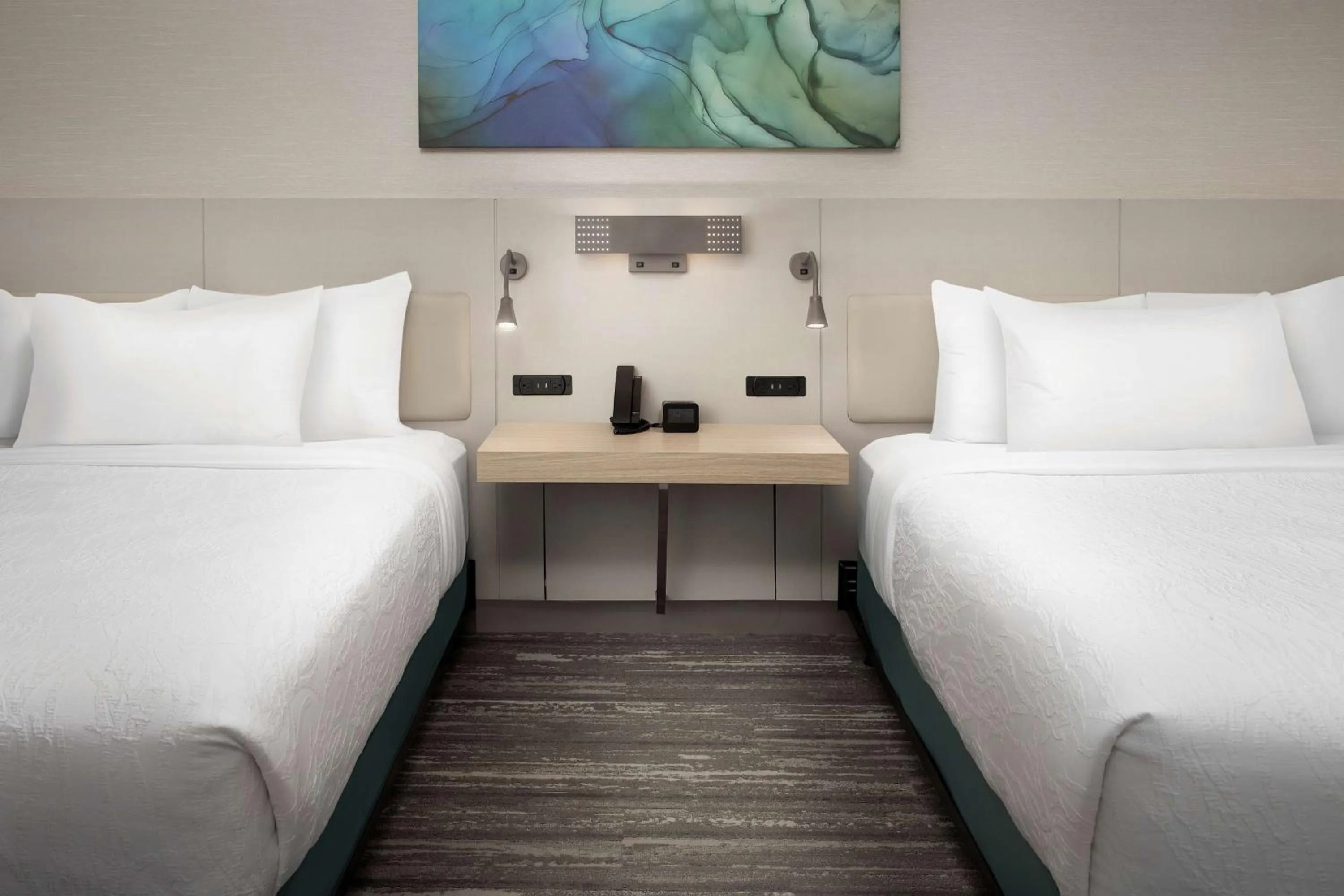 Bed in Hilton Garden Inn Orlando Downtown