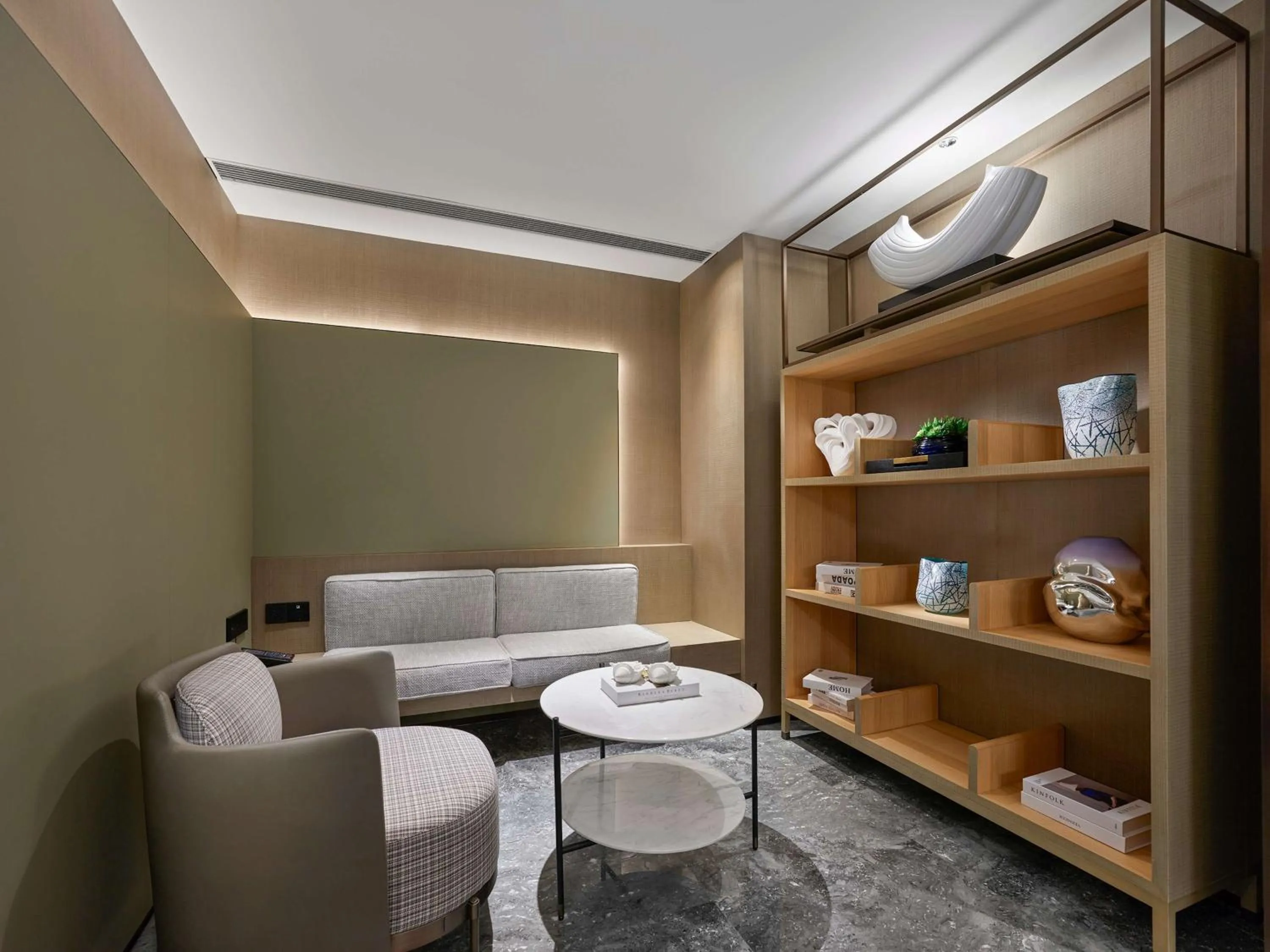 Living room in DoubleTree by Hilton Qidong