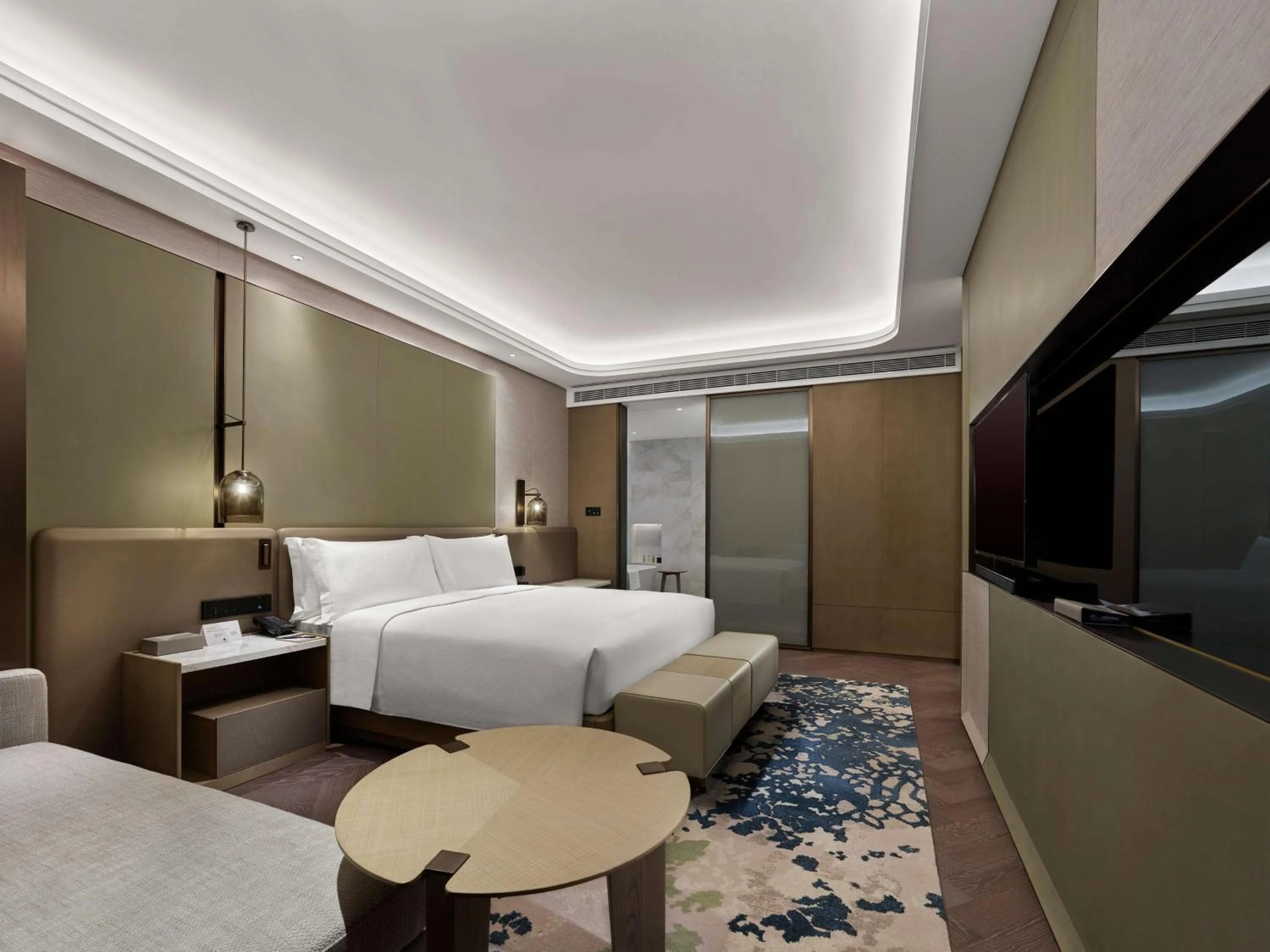 Bedroom, Bed in DoubleTree by Hilton Qidong