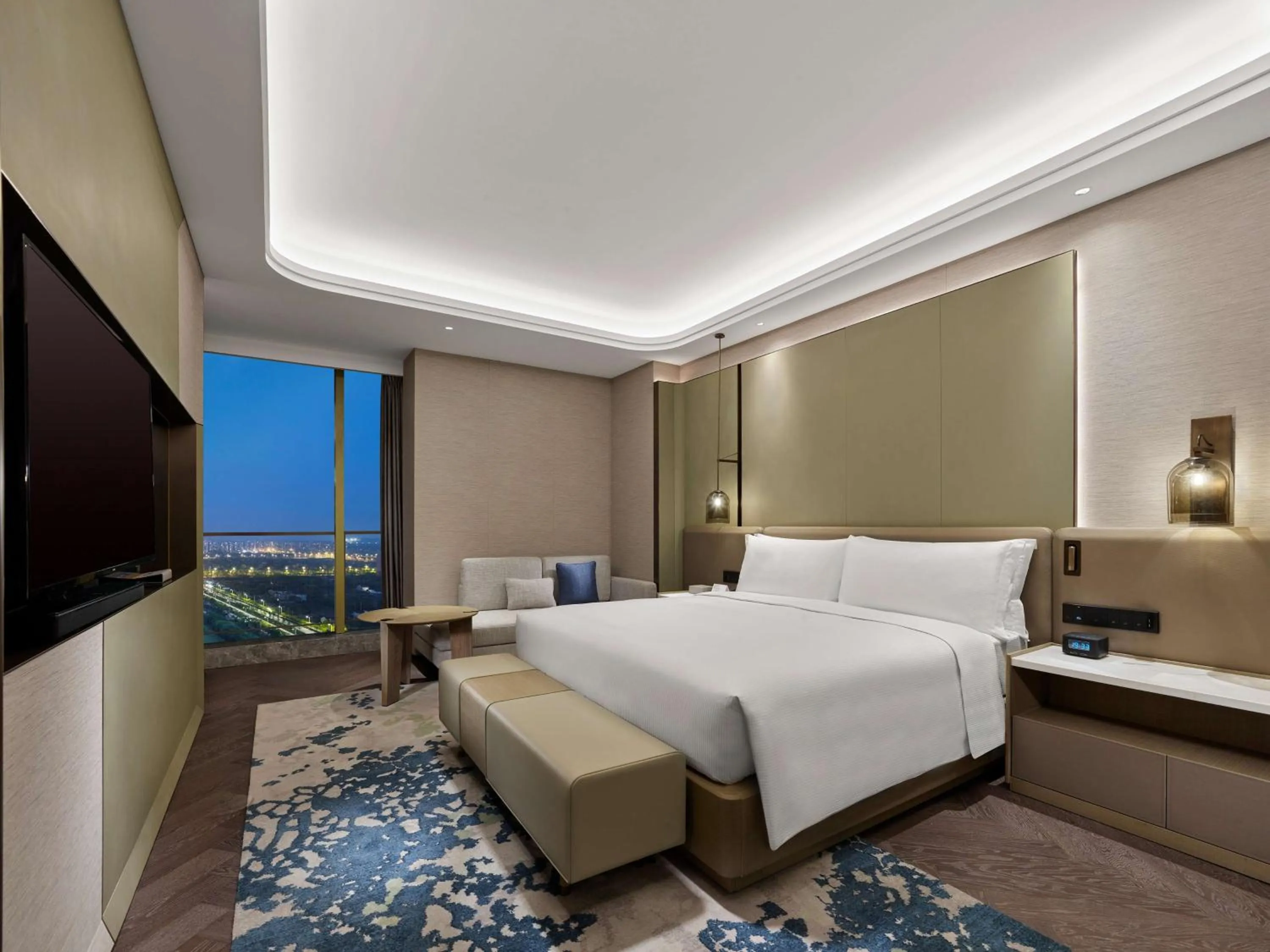 Bedroom, Bed in DoubleTree by Hilton Qidong