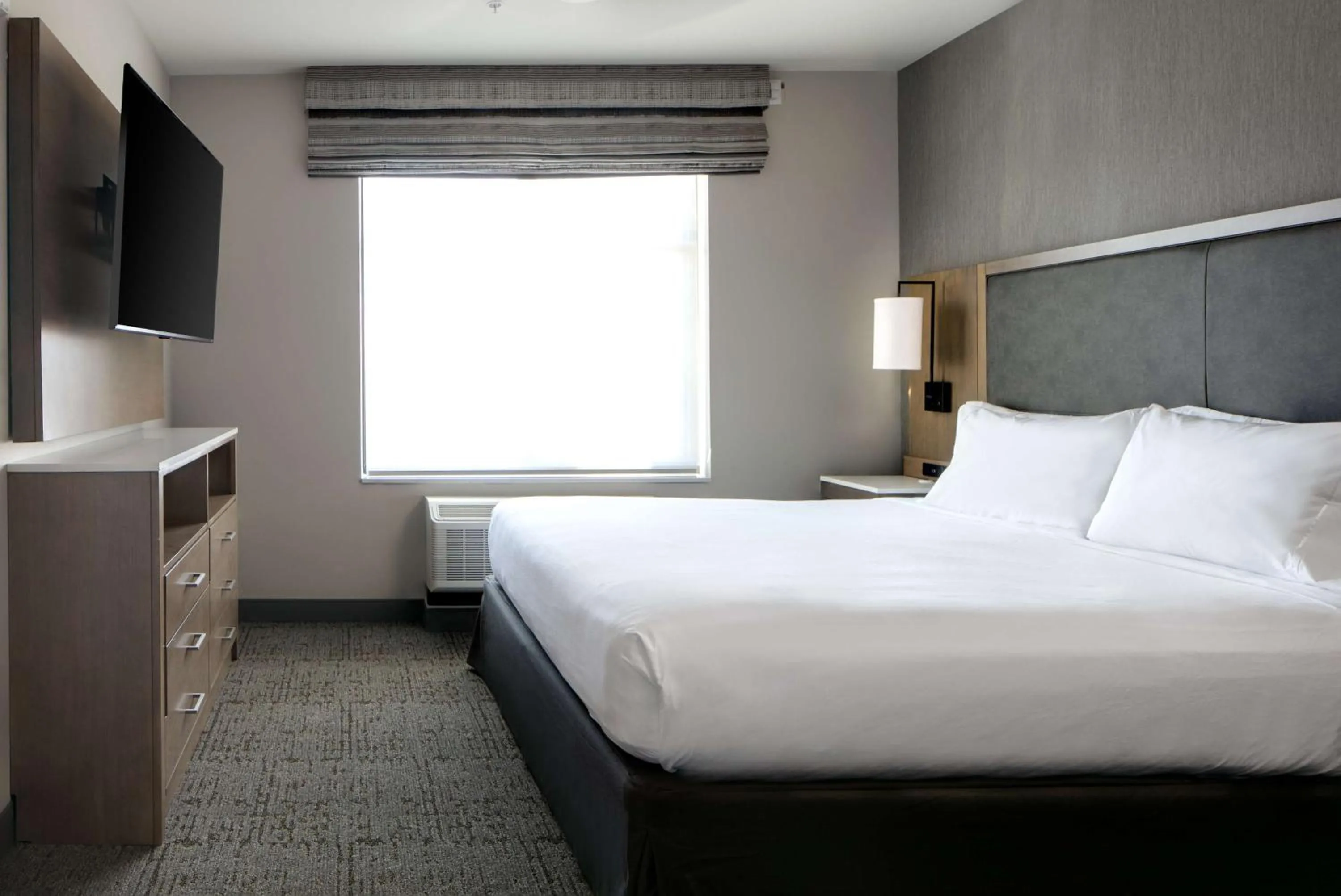 Bed in Homewood Suites By Hilton Dillon