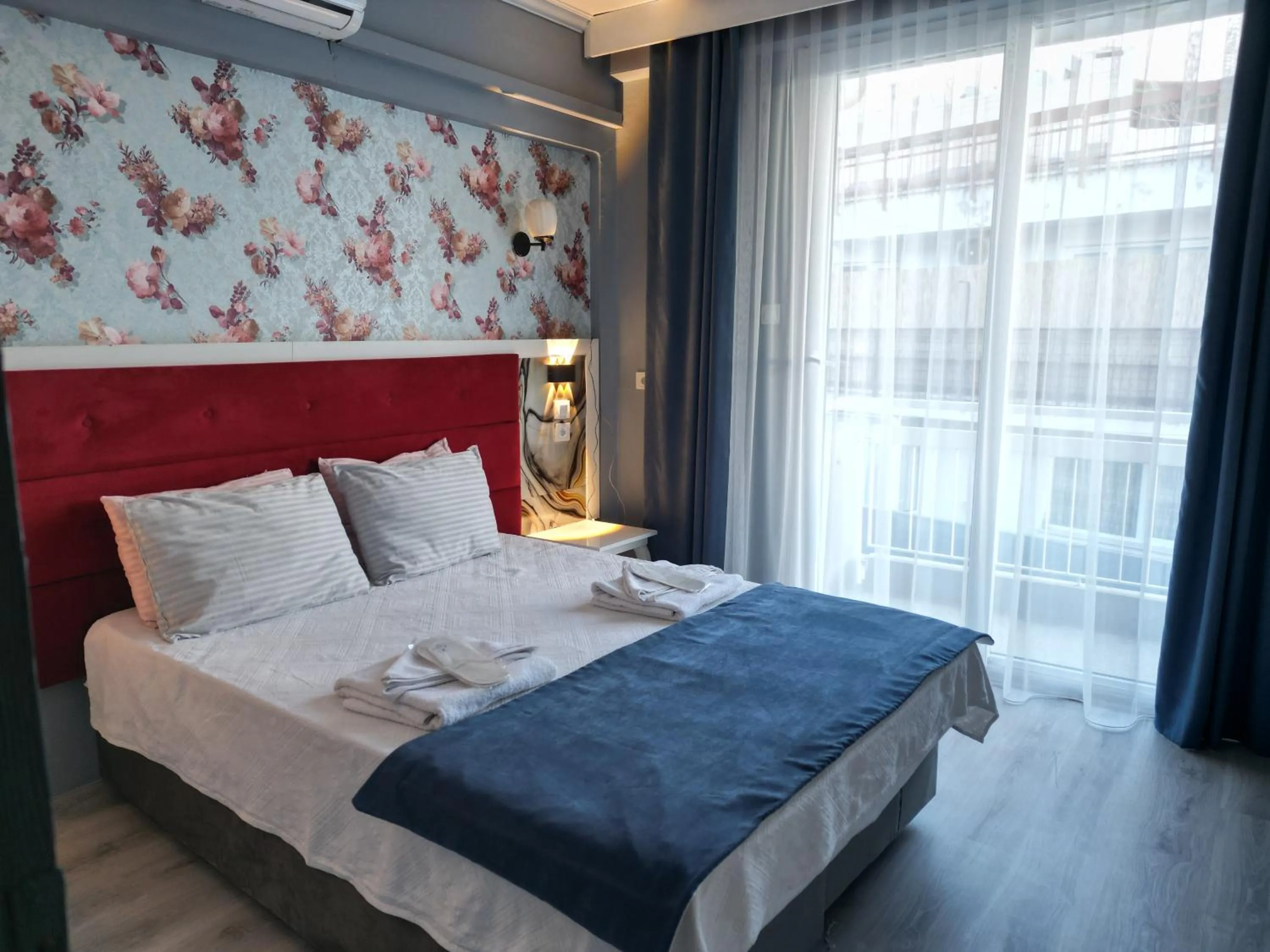 Bed in Akman City Hotel