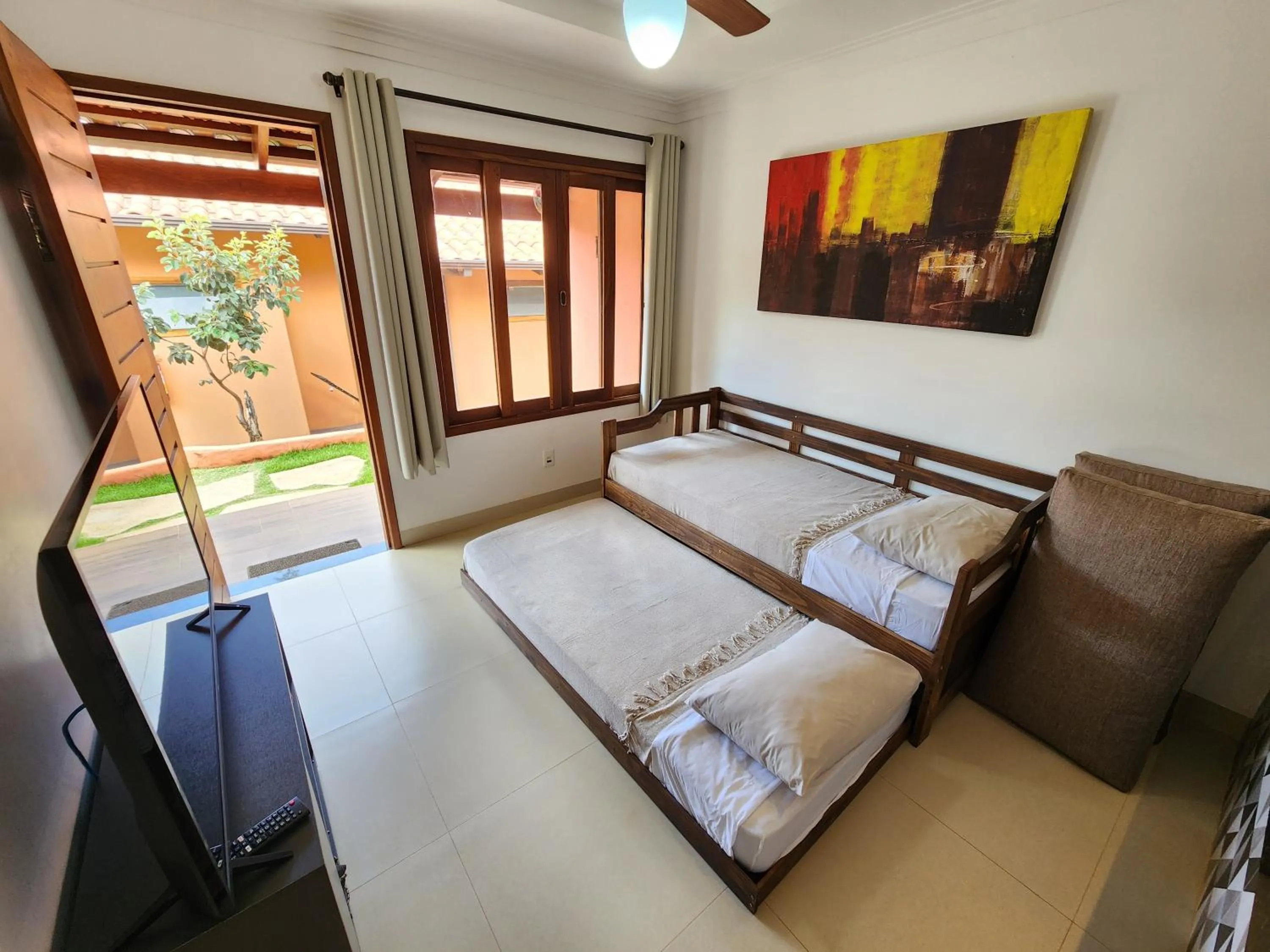 Bed in Pousada Camarás