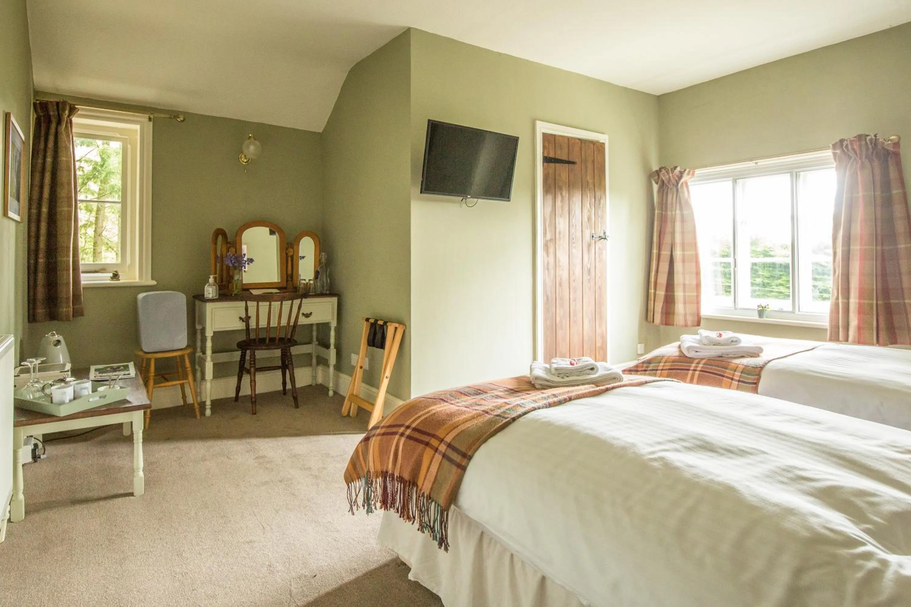 Bed in Lower House B&B and Cottages, Adforton