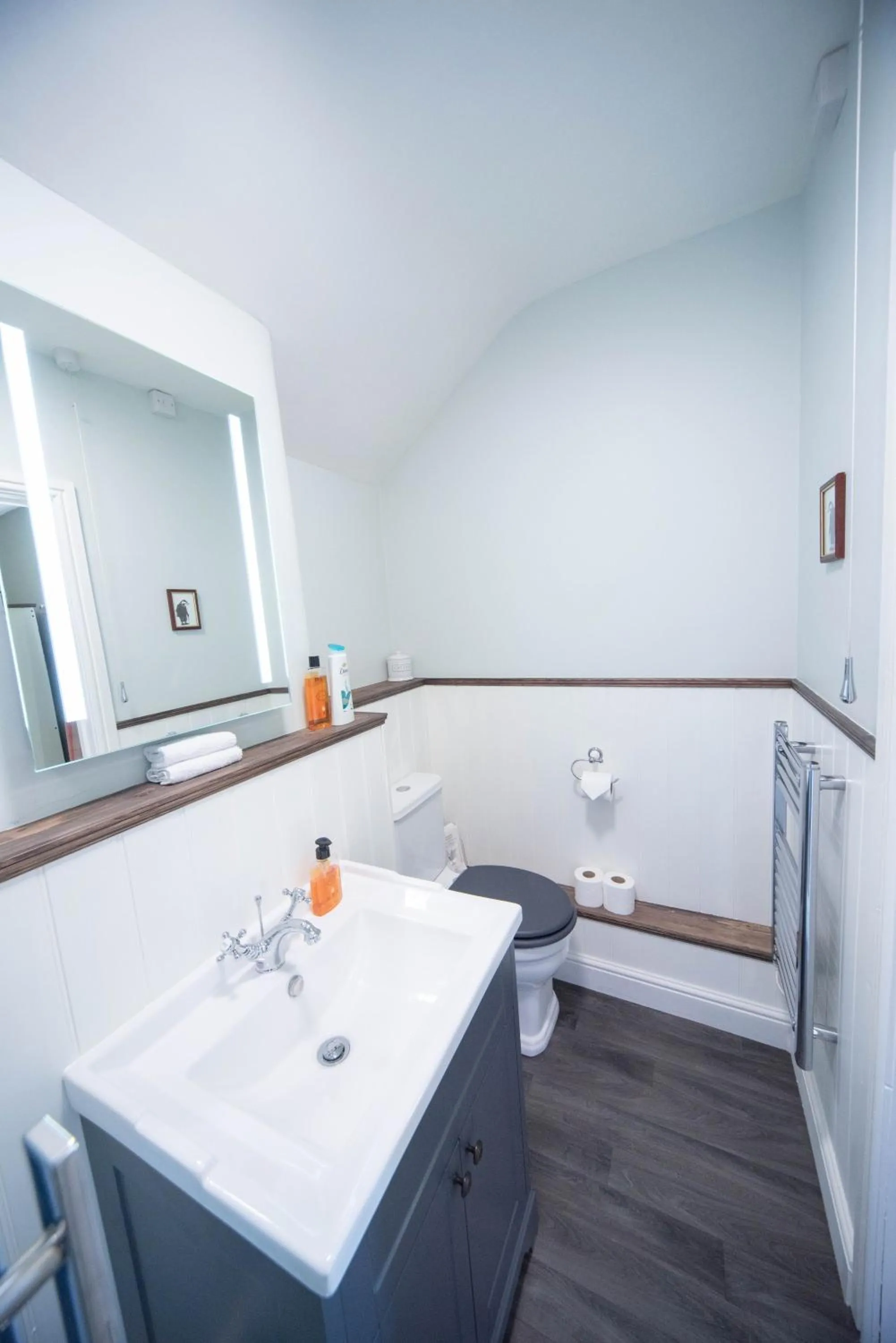Bathroom in Lower House B&B and Cottages, Adforton
