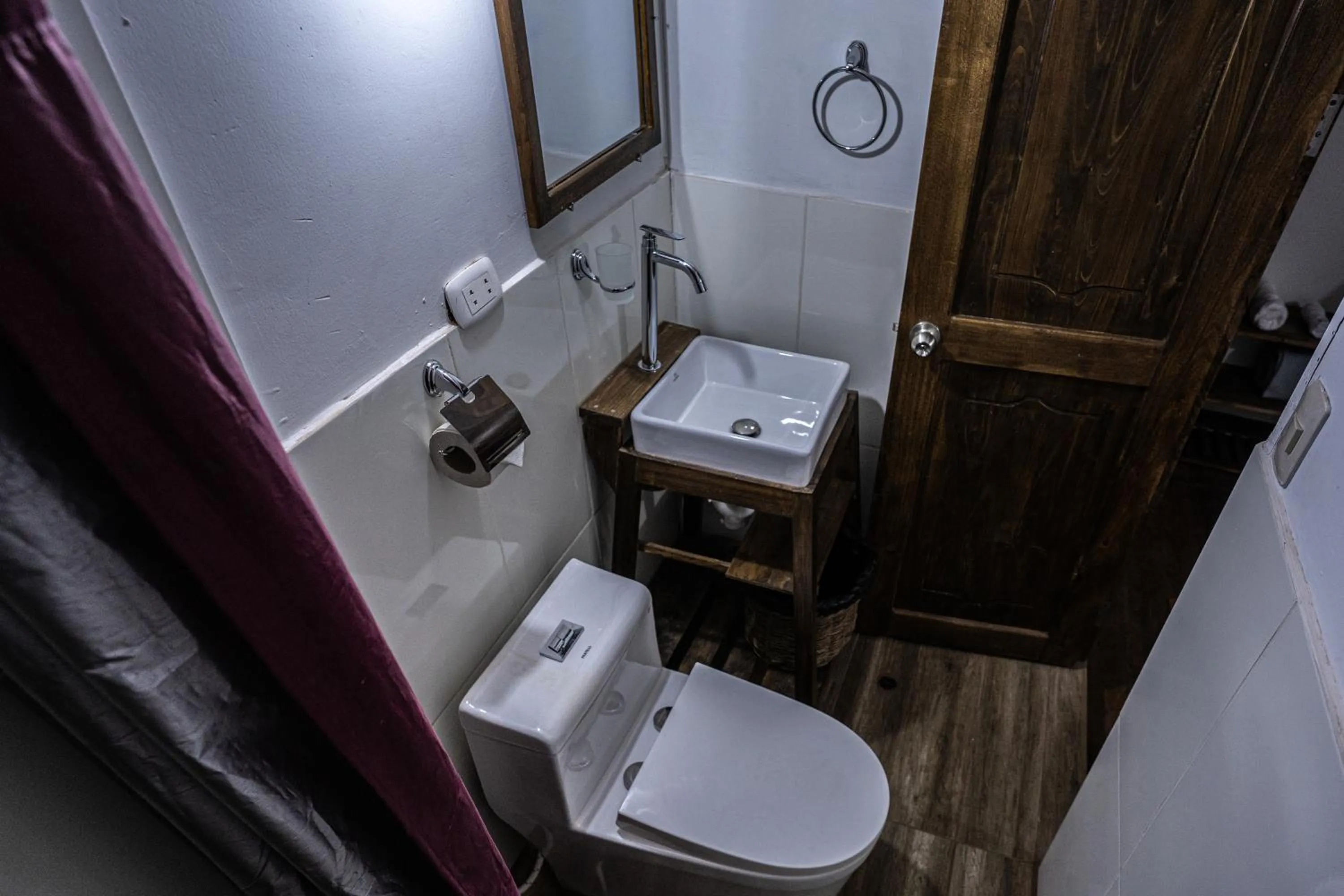 Bathroom in MAMA GREEN HOSTAL - Eco Andean Experience and Permaculture Farm - Vegetarian Breakfast
