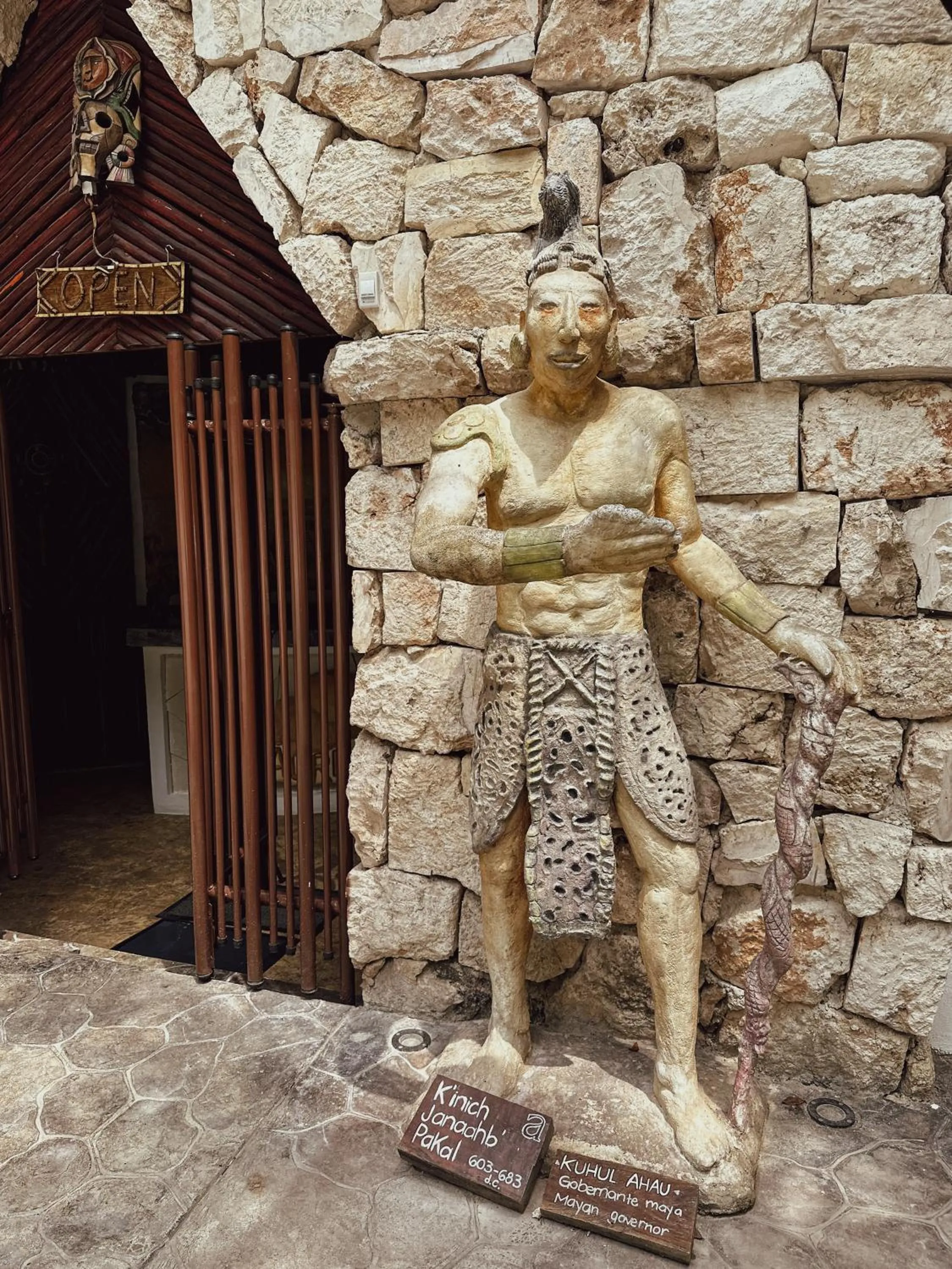 Facade/entrance in Aurea Bacalar