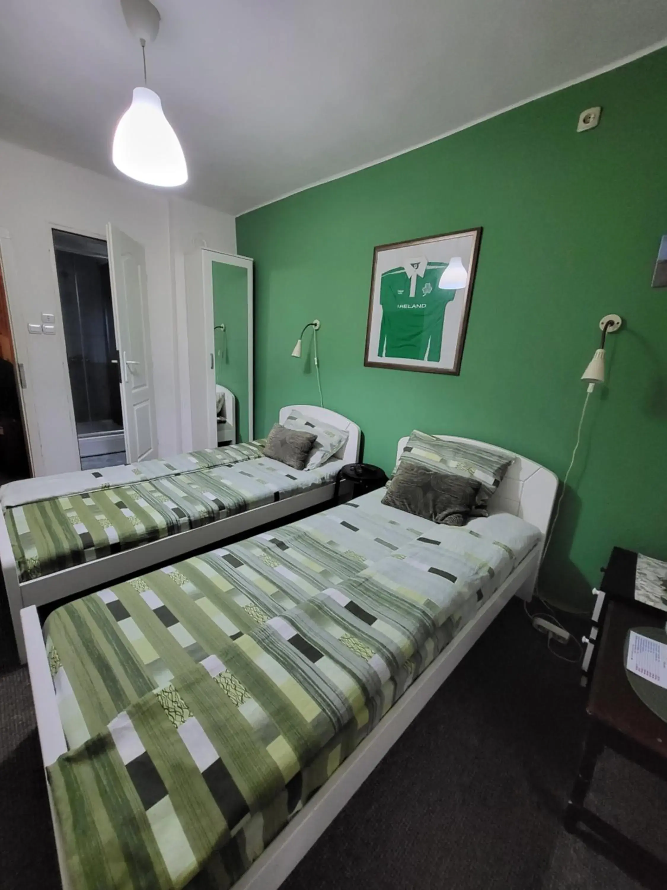 Twin Room - single occupancy in Vila Mala Evropa Twin Room - single occupancy in Vila Mala Evropa