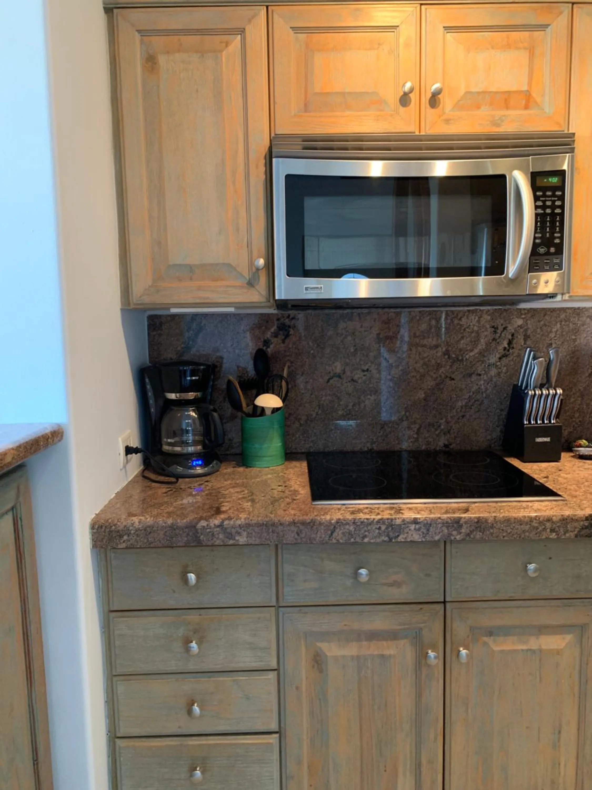 Kitchen or kitchenette in Ocean View Cabo Condo Create Memories!!