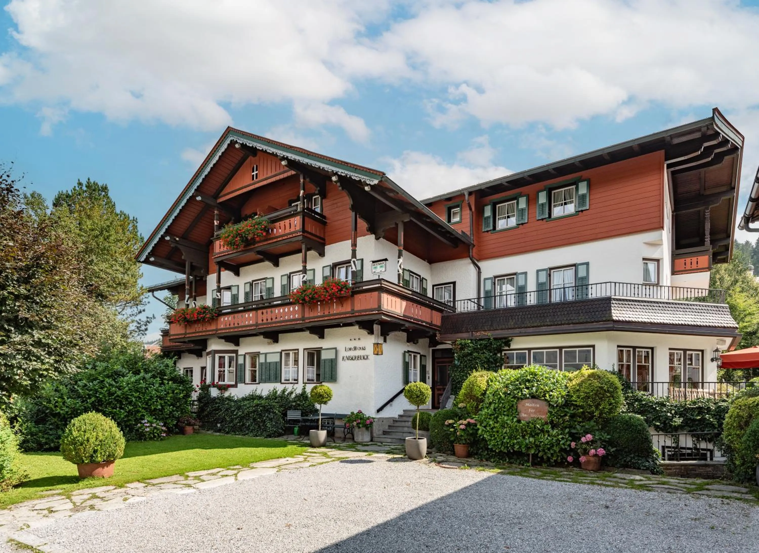 Property building in Landhaus Kaiserblick