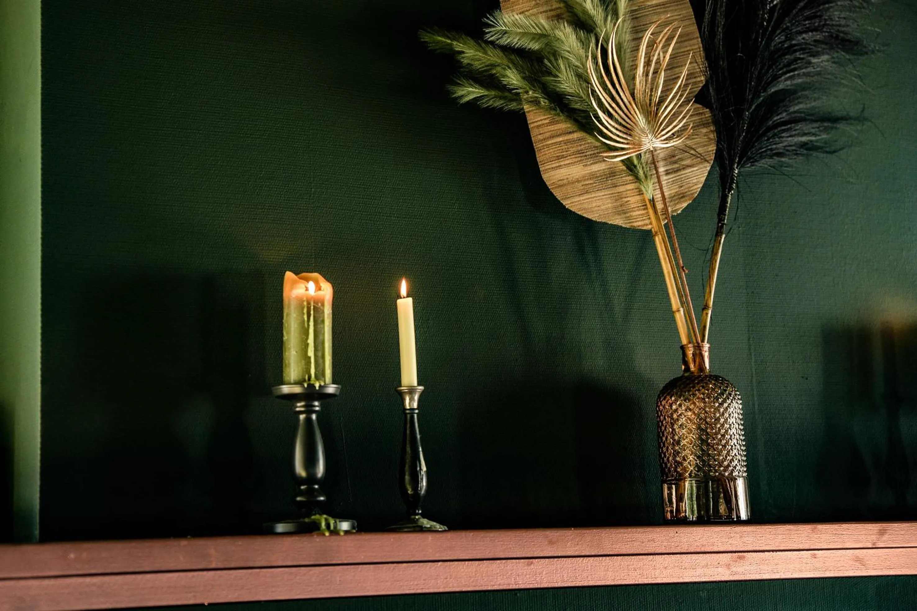 Restaurant/places to eat in Hotel de Grote Zwaan