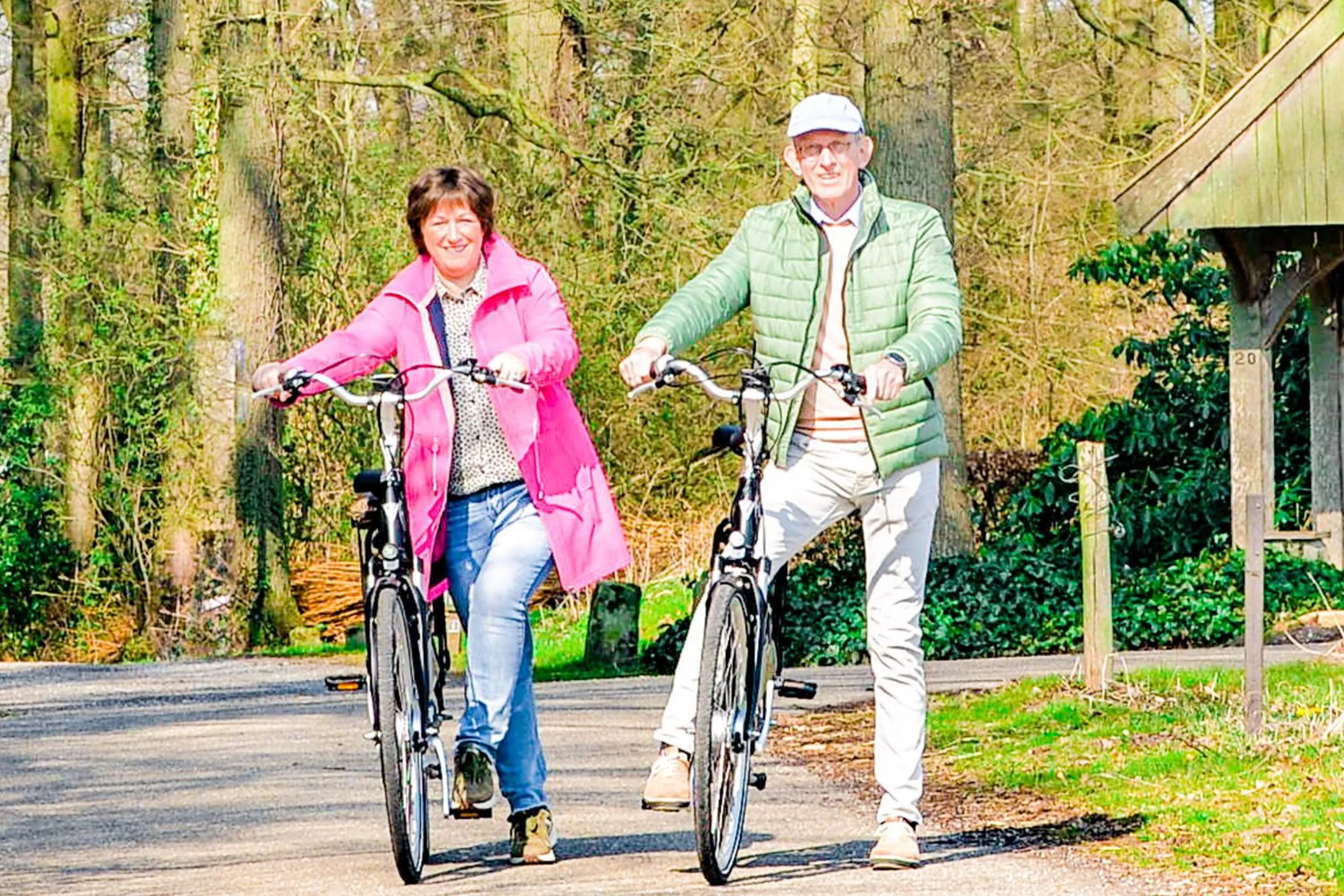 Cycling in Hotel de Grote Zwaan