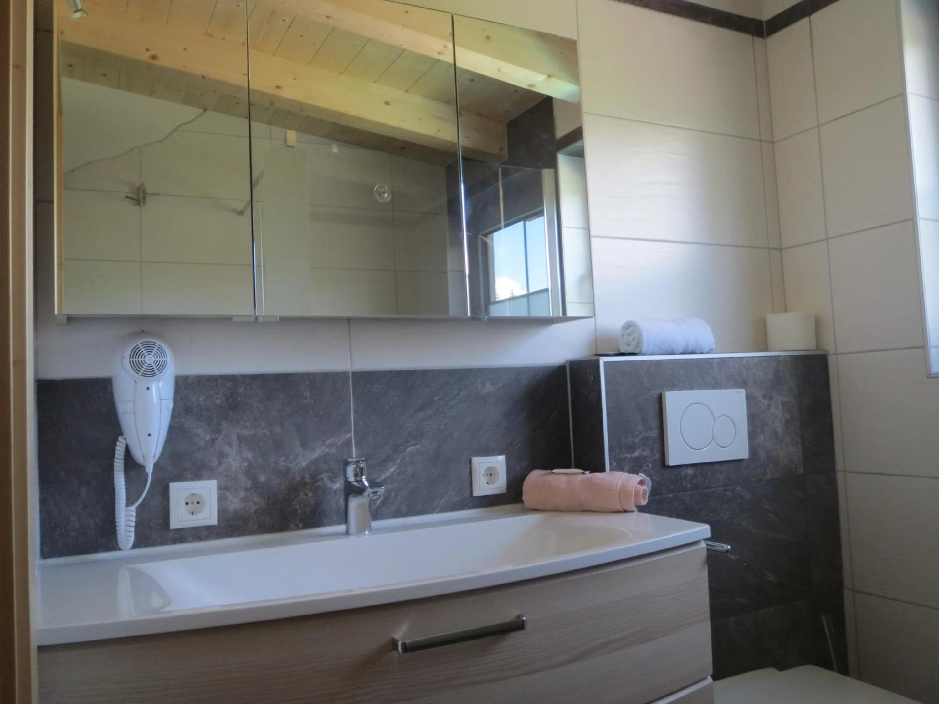 Bathroom in Landhaus Charlotte Apartments Tirol
